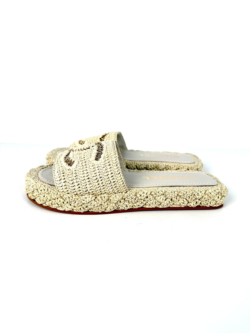New CHANEL Raffia CC Logo Neutral Slip on Espadrille Slide Sandals 38 7.5