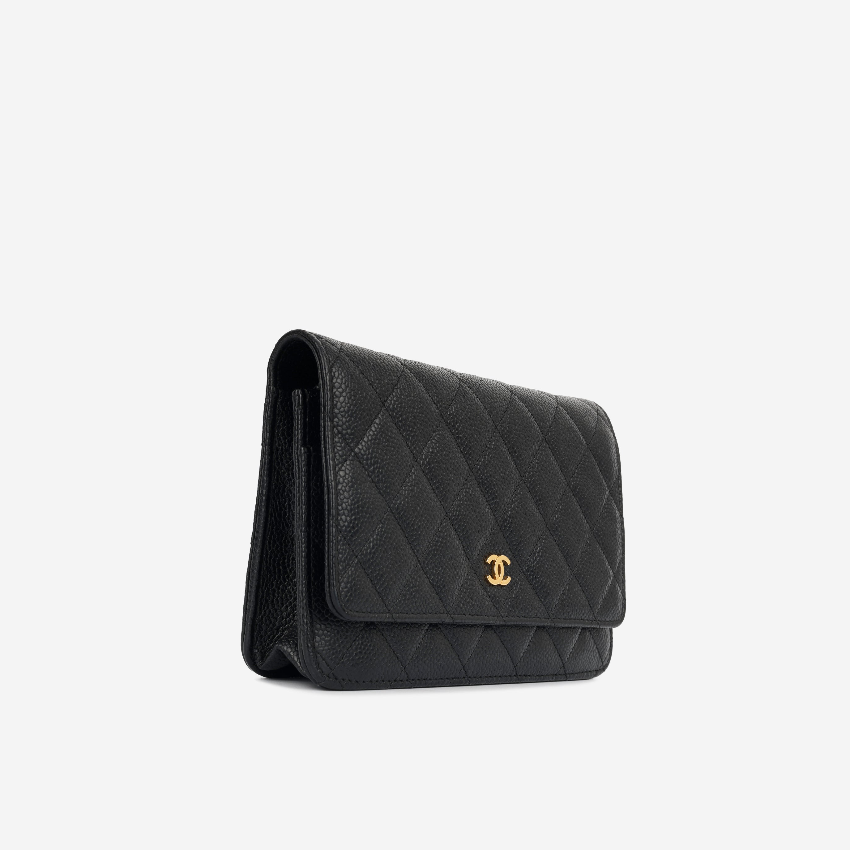 Chanel Classic Wallet on Chain