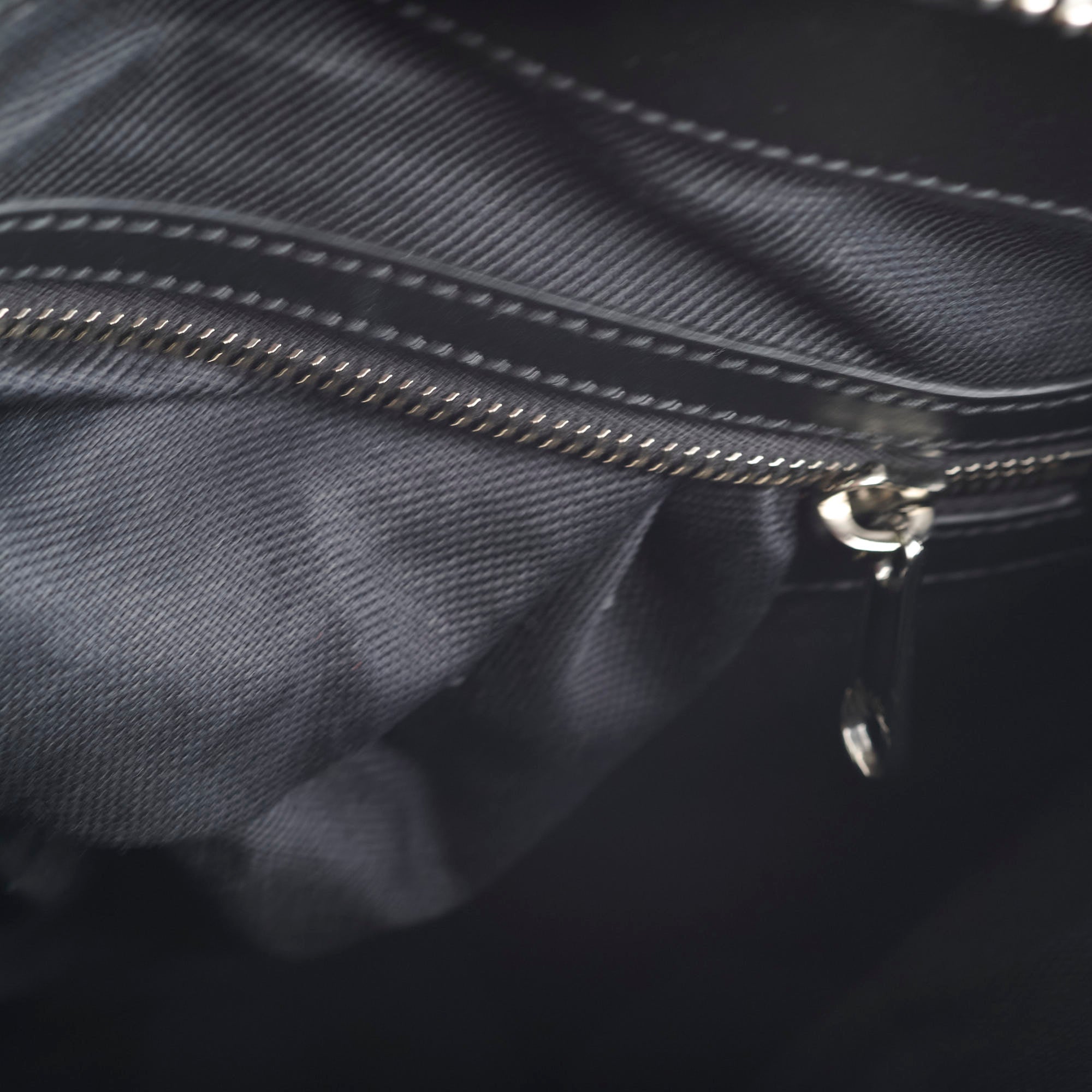 Gucci Messenger Bag Black