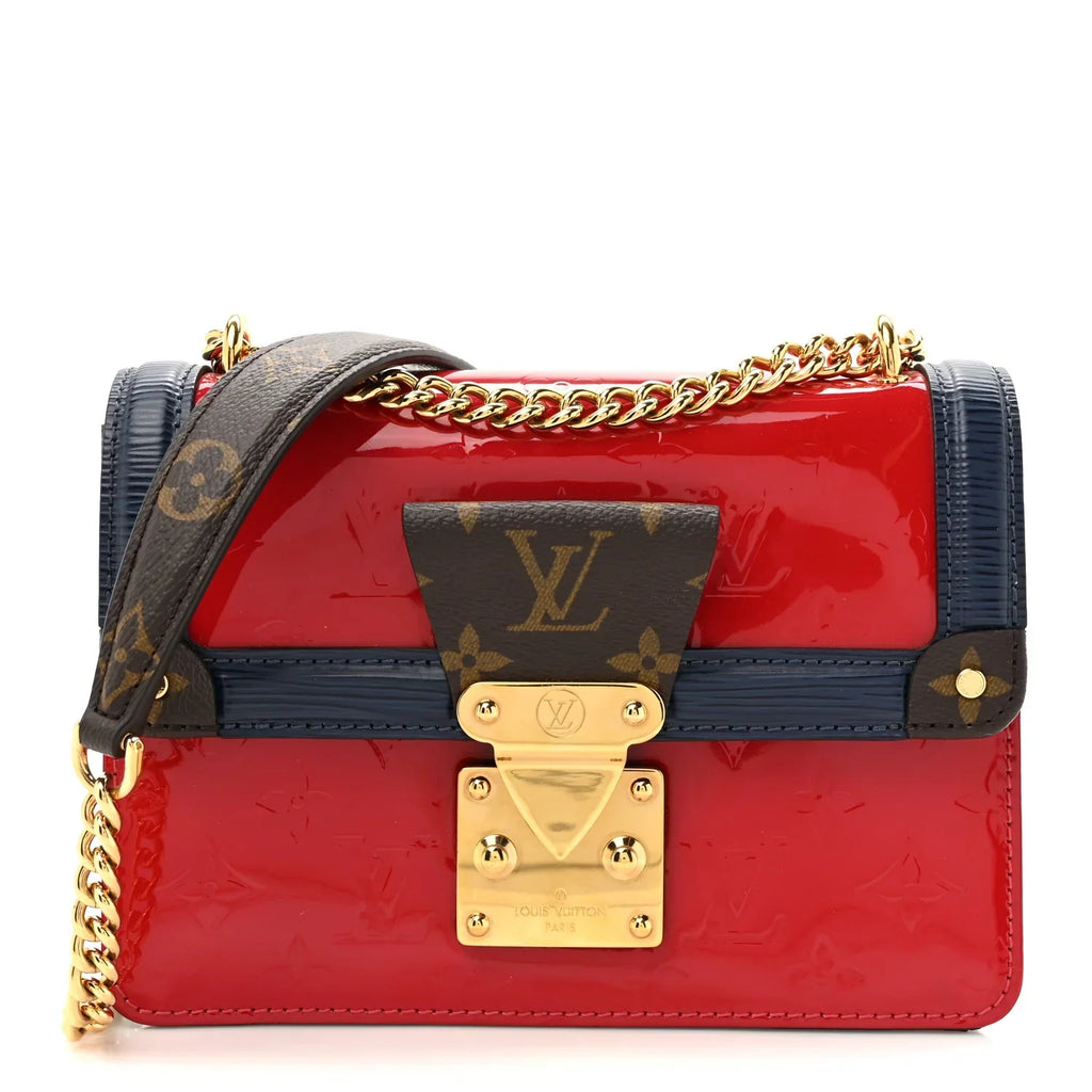 LOUIS VUITTON WYNWOOD MONOGRAM VERNIS BAG