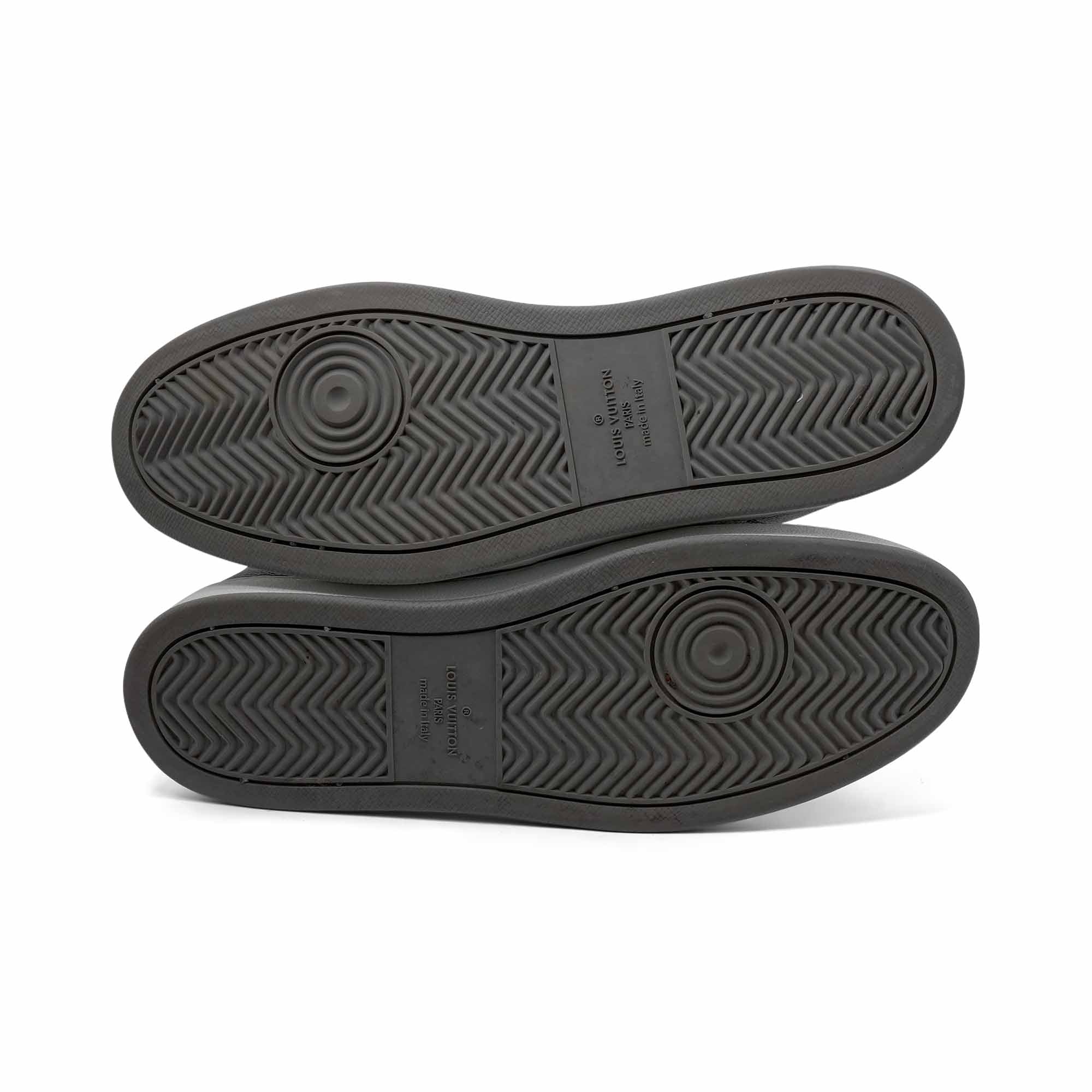 Louis Vuitton 'Rivoli' Sneakers - Men's 10