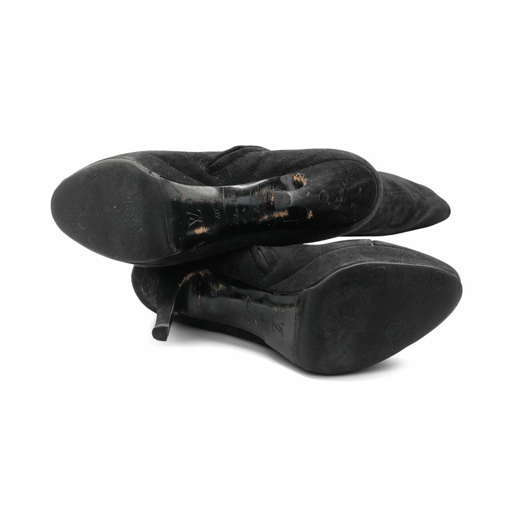 Louis Vuitton Suede Boots - Women's 40