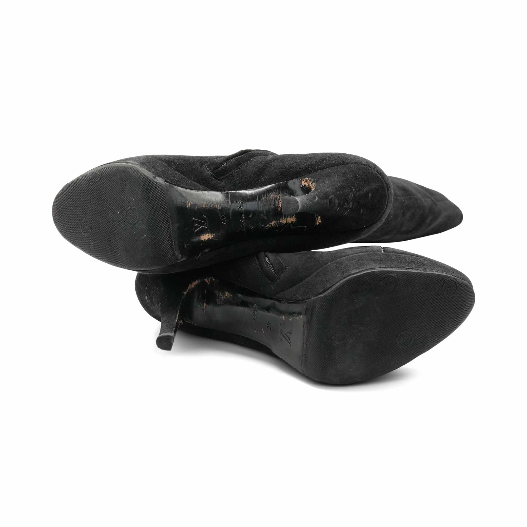 Louis Vuitton Suede Boots - Women's 40