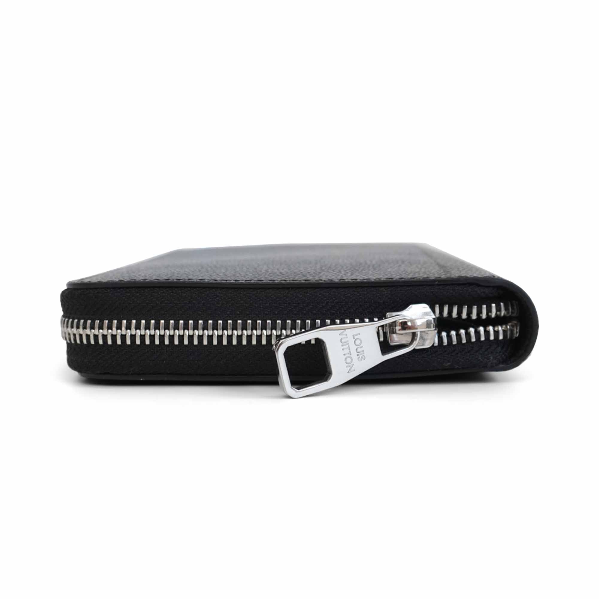 Louis Vuitton 'Zippy Organizer' Wallet