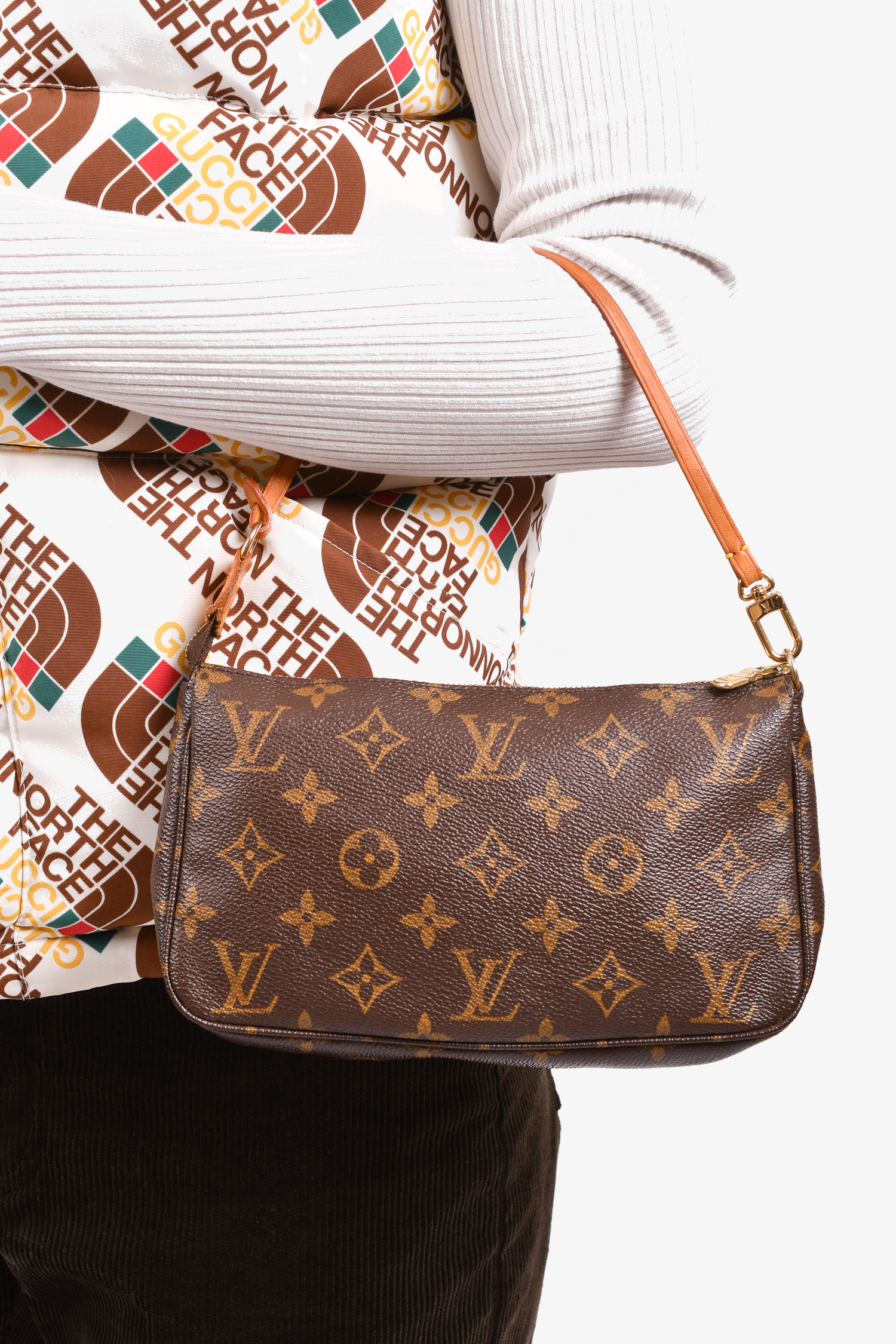 Louis Vuitton 2003 Monogram Pochette
