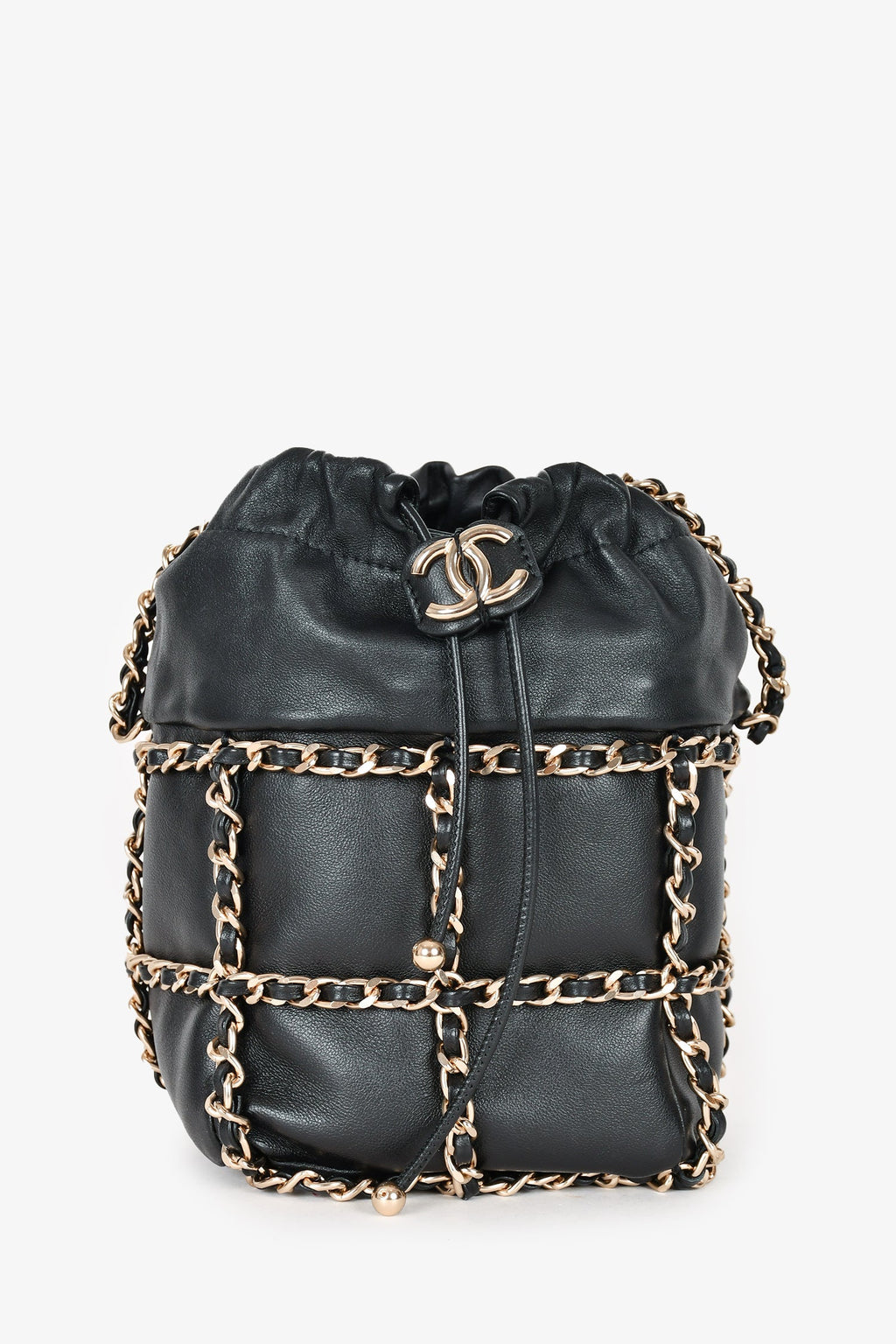 Pre-Loved Chanel™ 2019/20 Black Leather Chain Detailed Bucket Bag