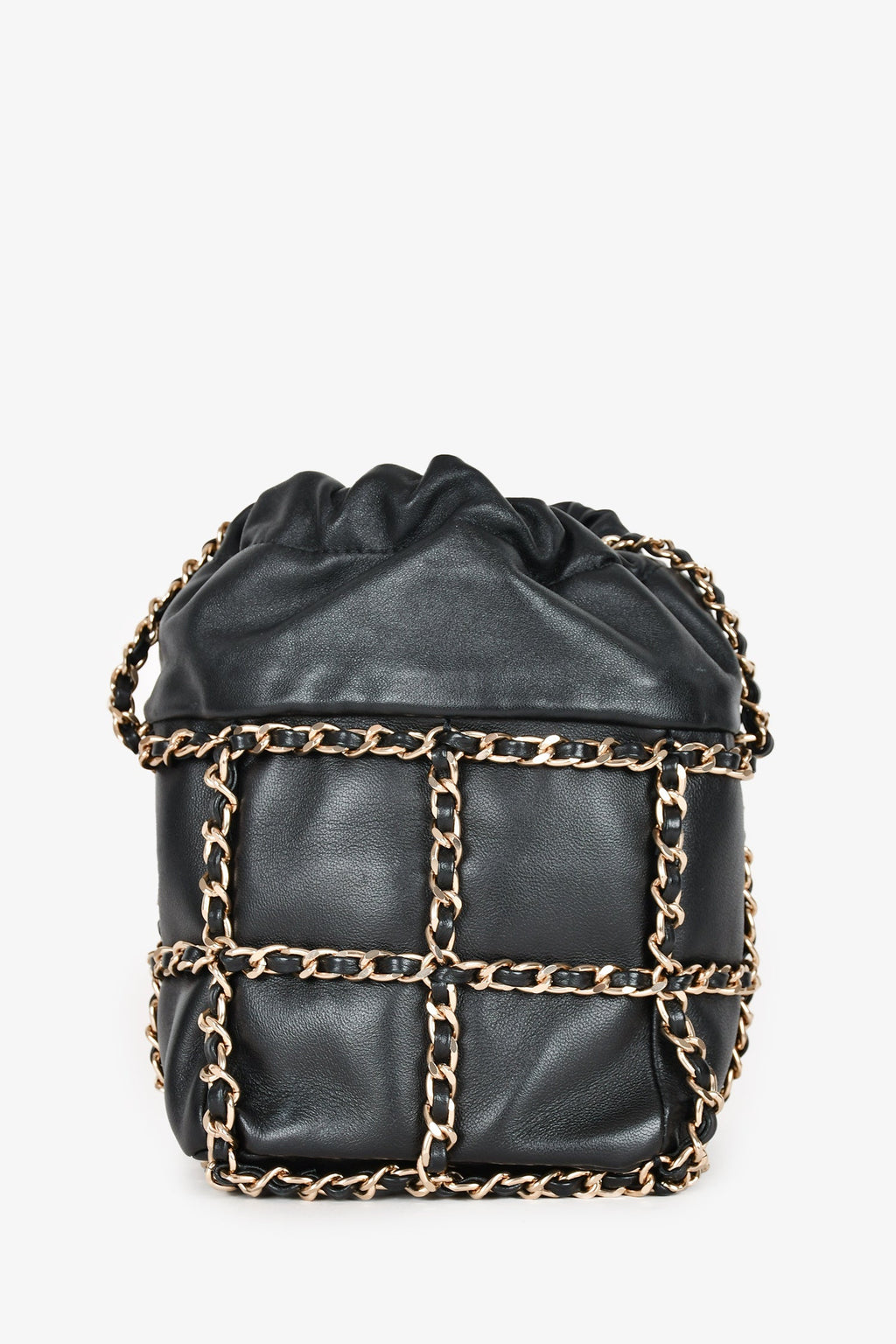 Pre-Loved Chanel™ 2019/20 Black Leather Chain Detailed Bucket Bag