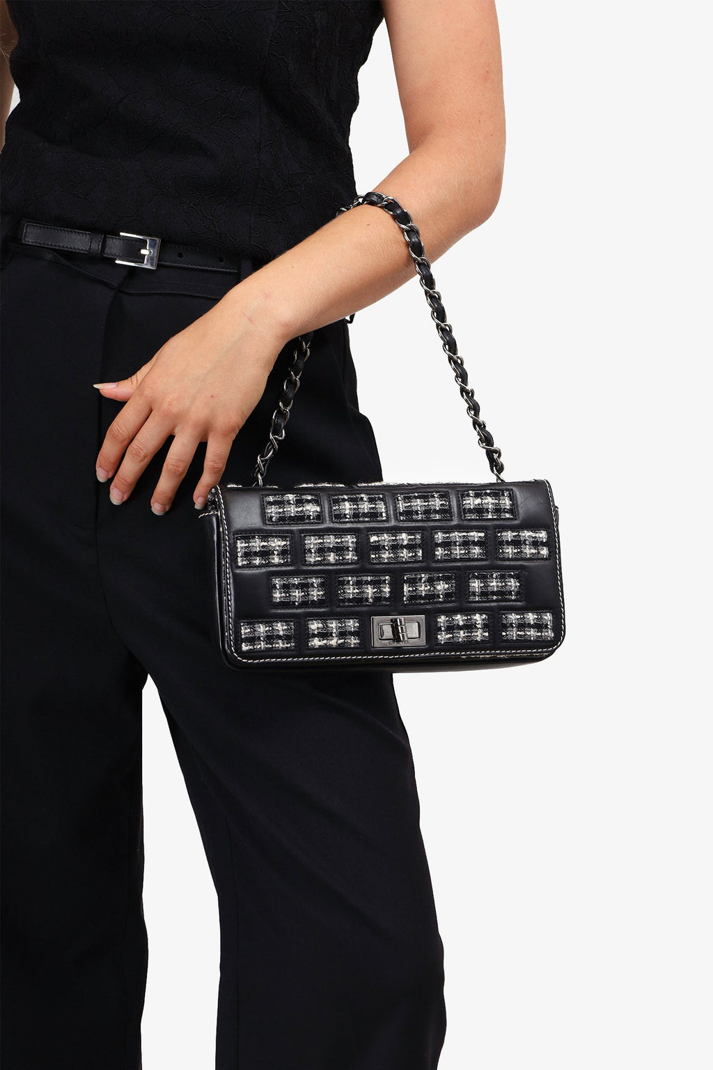 Pre-Loved Chanel™ 2004/05 Black/White Tweed/Leather Brick Reissue Flap Bag