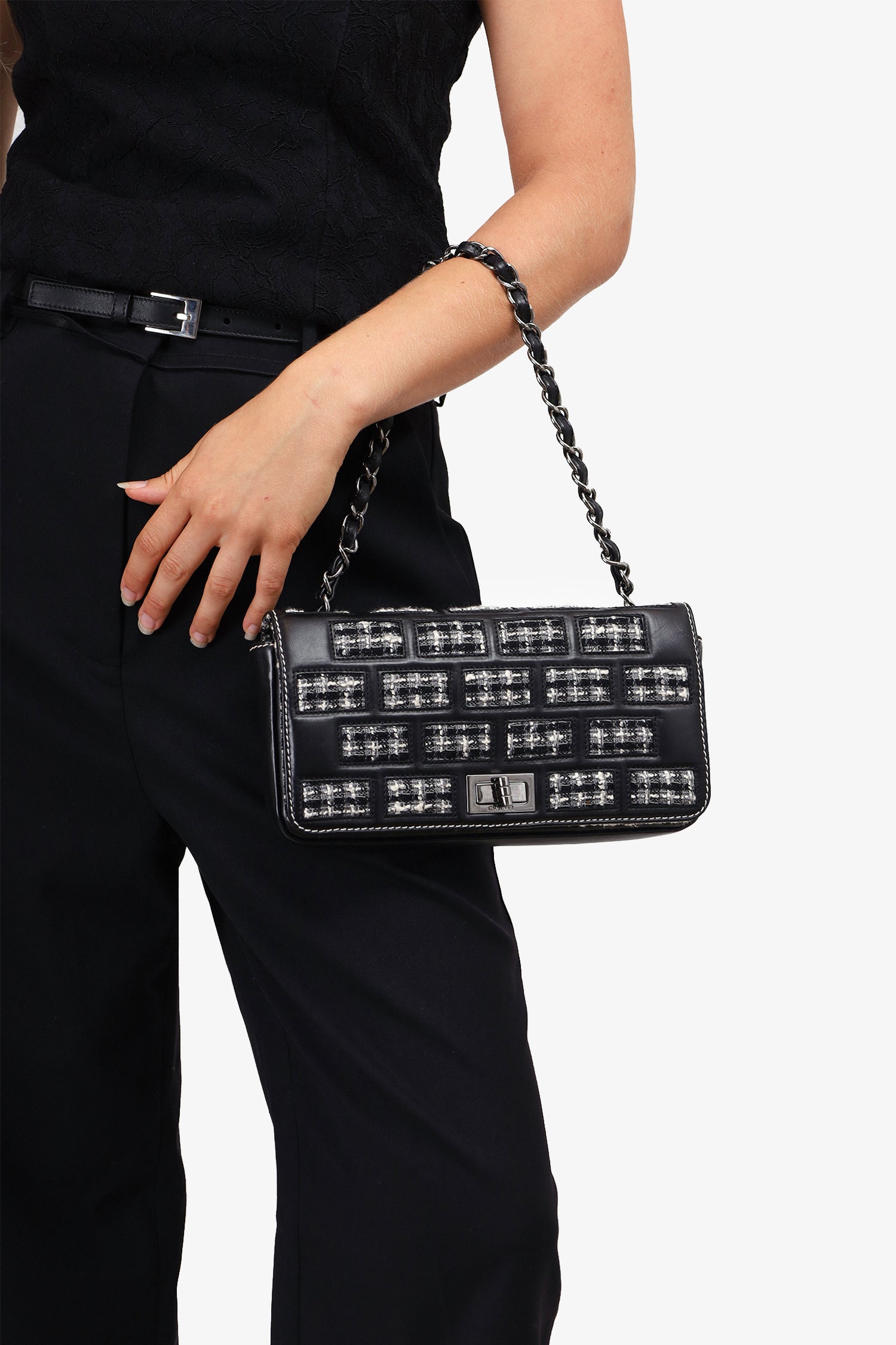 Pre-Loved Chanel™ 2004/05 Black/White Tweed/Leather Brick Reissue Flap Bag