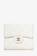 Pre-Loved Chanel™ White Caviar Quilted Flap Wallet
