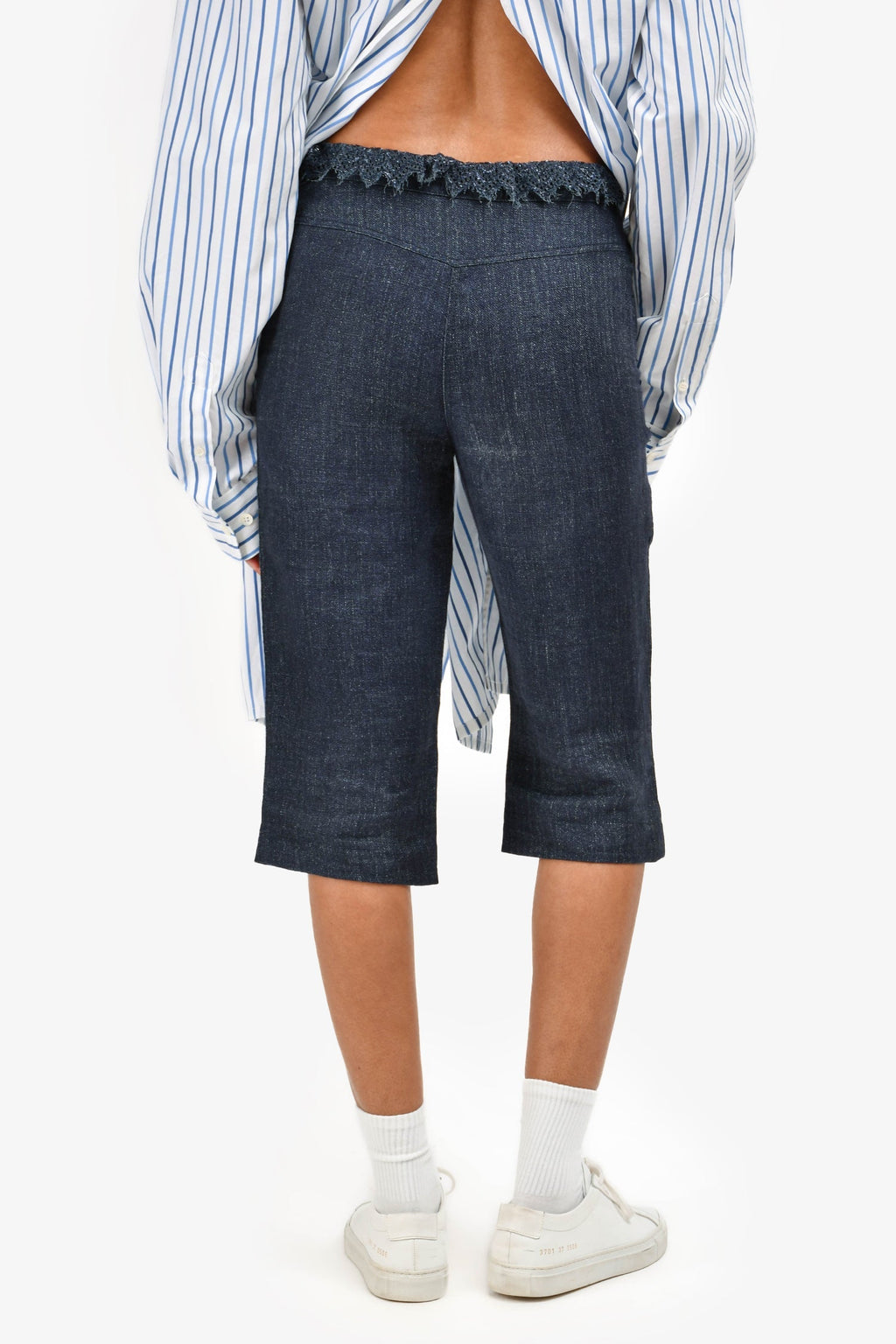 Pre-Loved Chanel™ 2004 Blue Linen Perforated Detail Bermuda Shorts Size 36