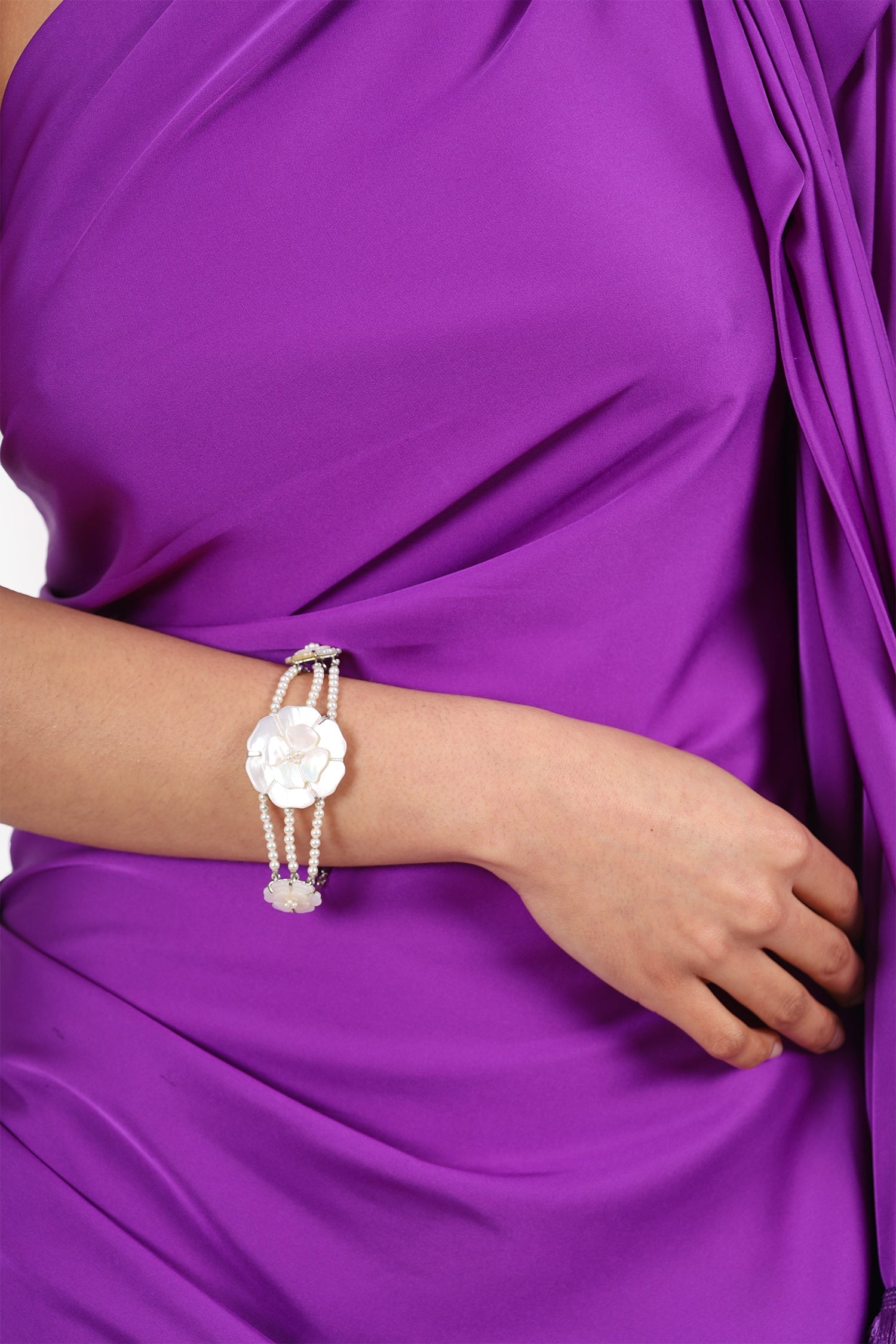 Pre-Loved Chanel™ Mother-of-Pearl Camellia Flower Bracelet