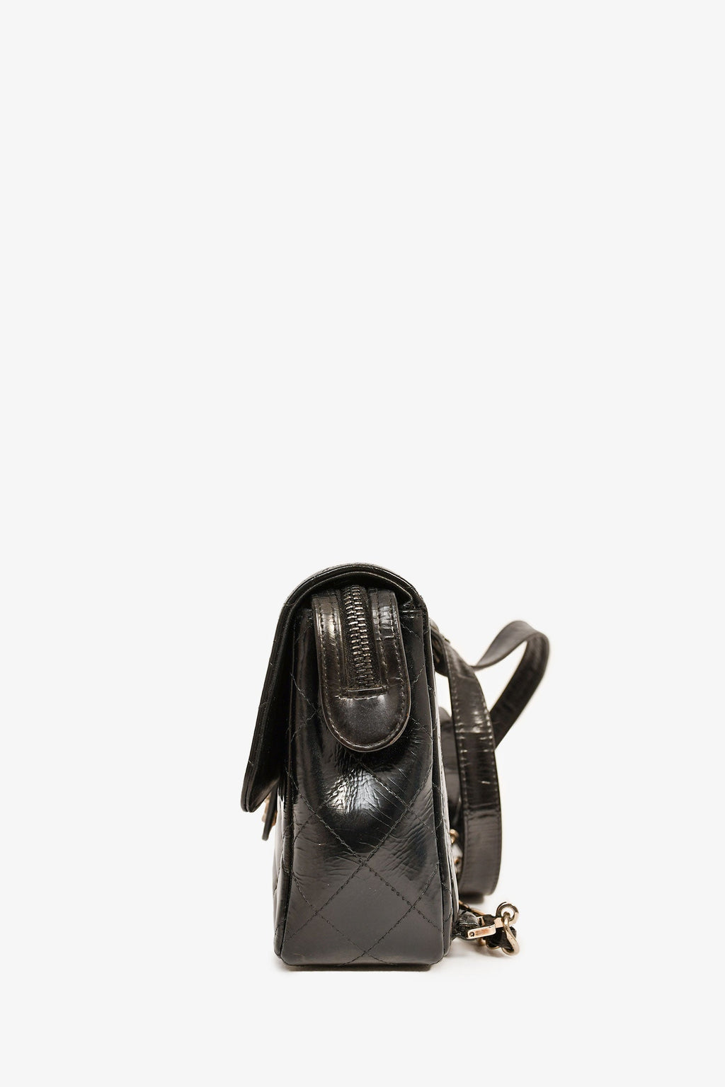 Pre-Loved Chanel™ 1996-7 Black Quilted Leather Flap Zip Backpack (Refurbished)