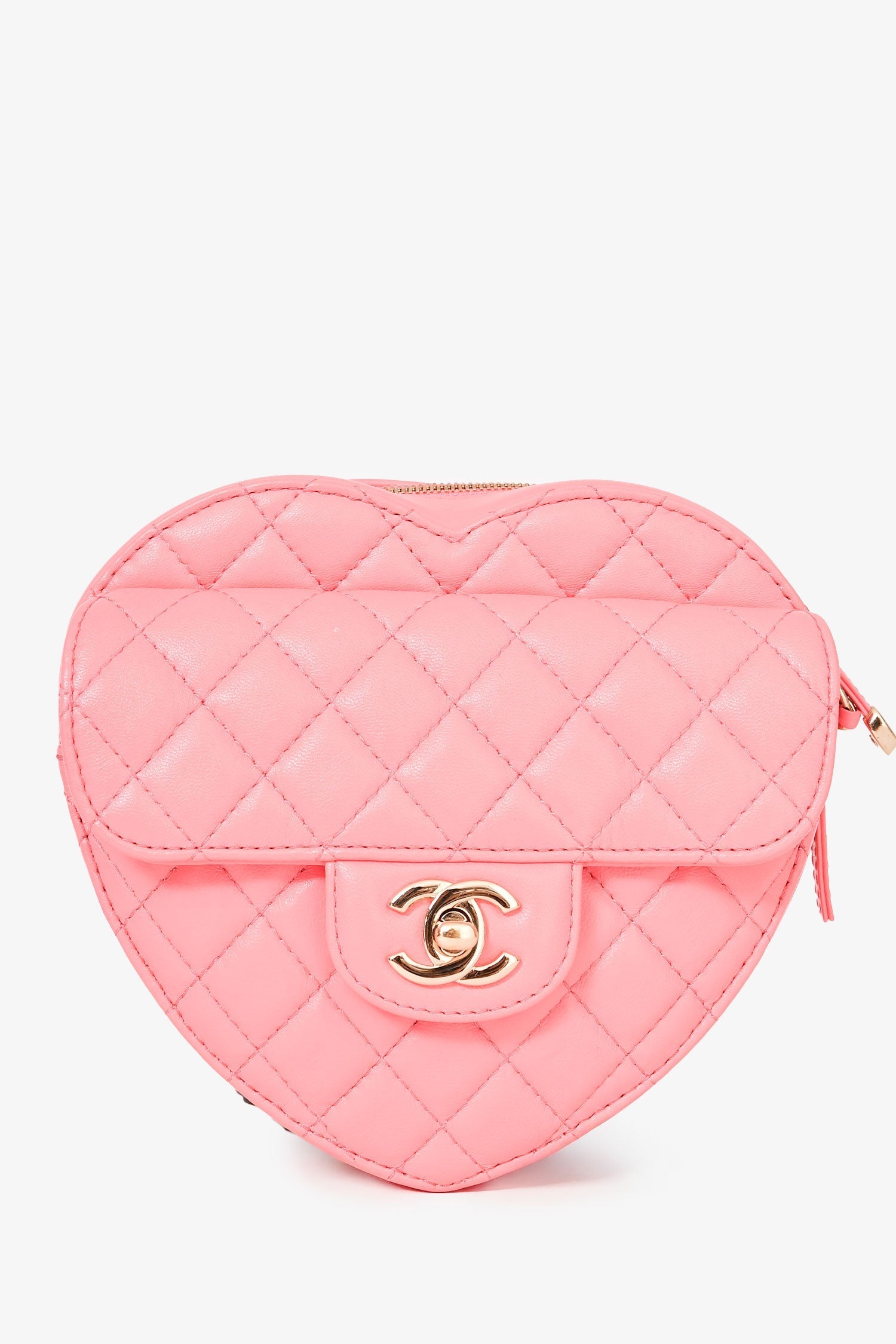 Pre-Loved Chanel™ 2022 Pink Leather Quilted Heart CC Shoulder Bag