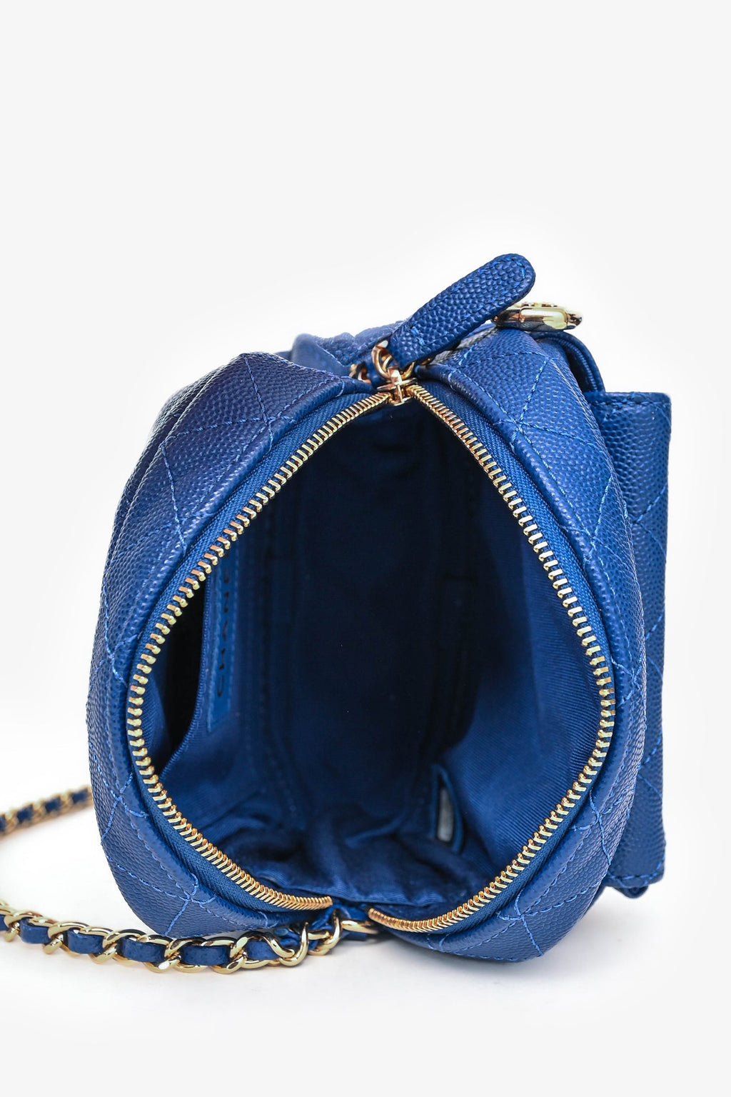 Pre-Loved Chanel™ 2019 Dark Blue Caviar Camera Bag GHW