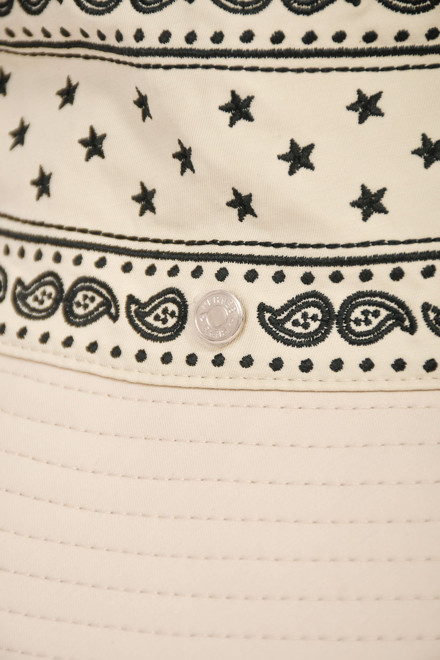Hermès Cream Paisley Bucket Hat Size 57