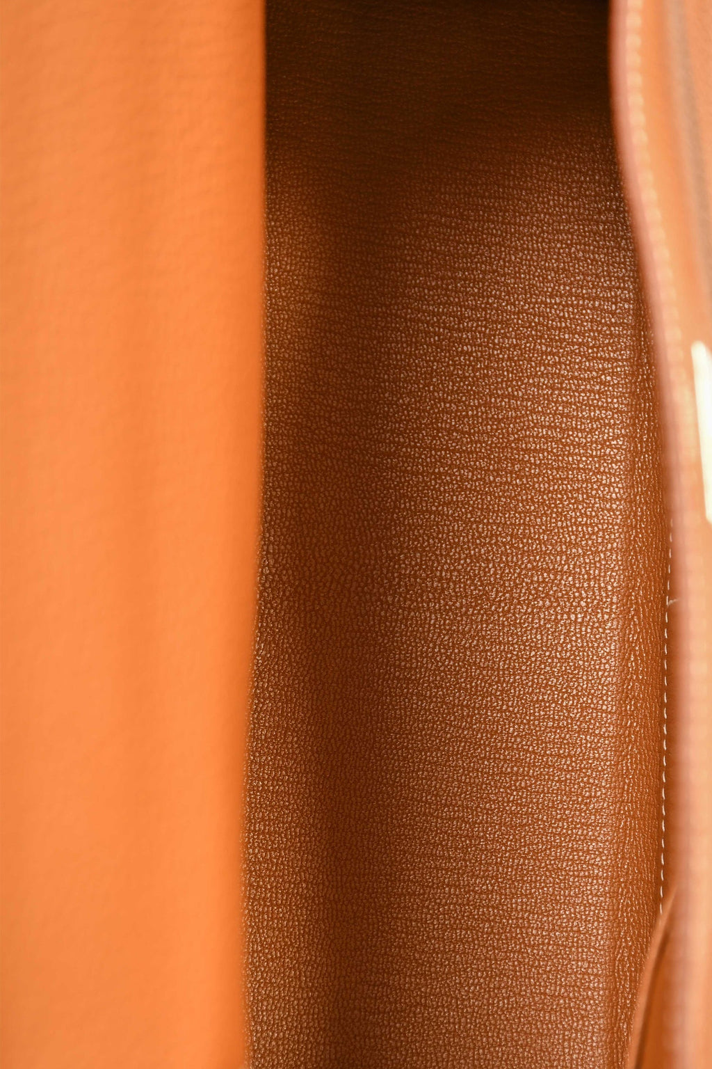 Hermès 2021 Gold Togo Leather Retourne Kelly 28 with Strap