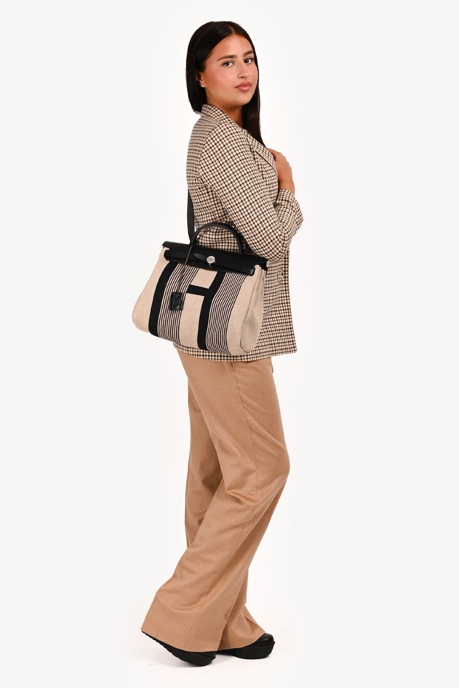 Hermès 2020 Cream/Black Toile H Vibration Herbag Zip 31 With Pouch