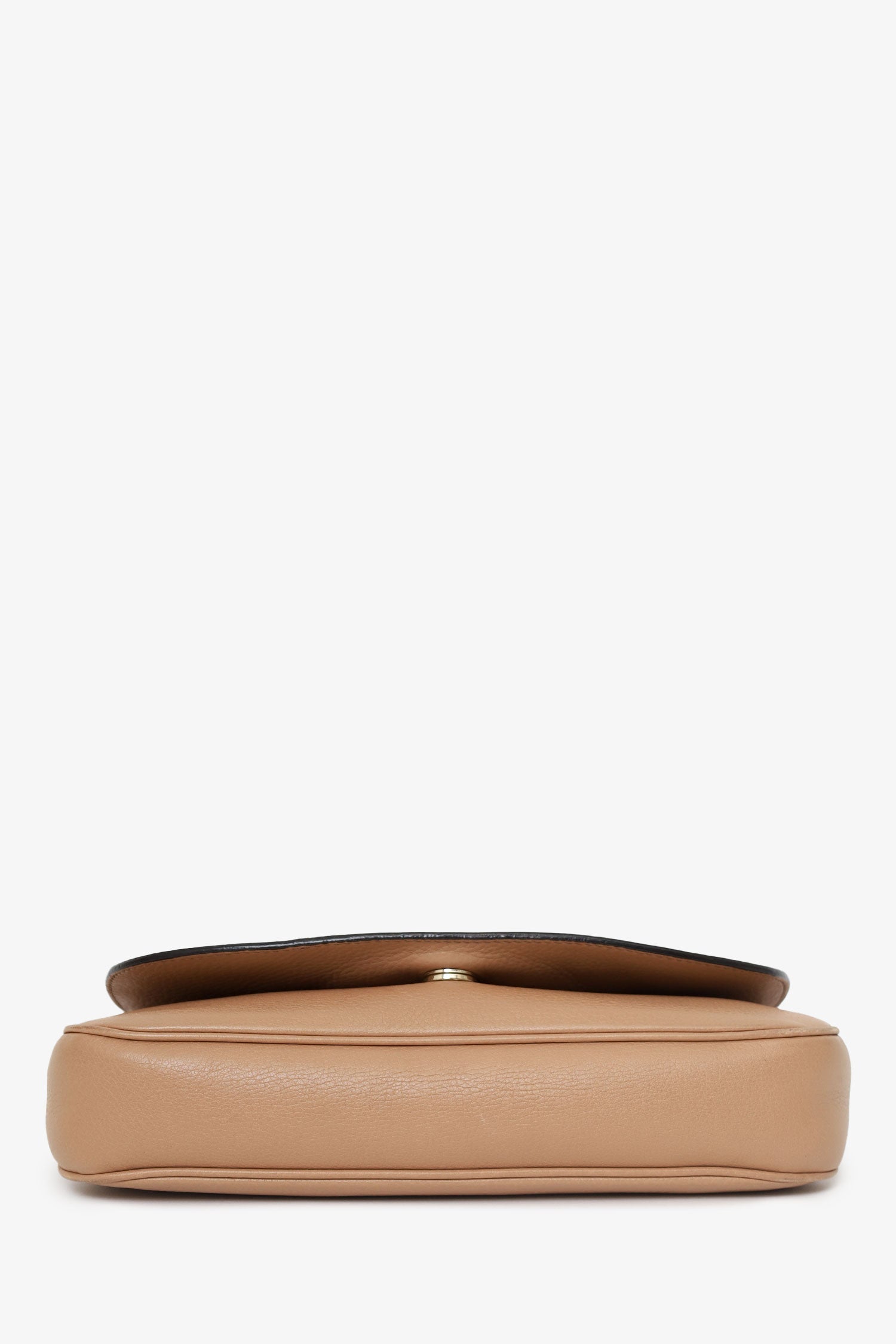 Gucci Nude Grained Leather 'Soho' Medium Flap Crossbody