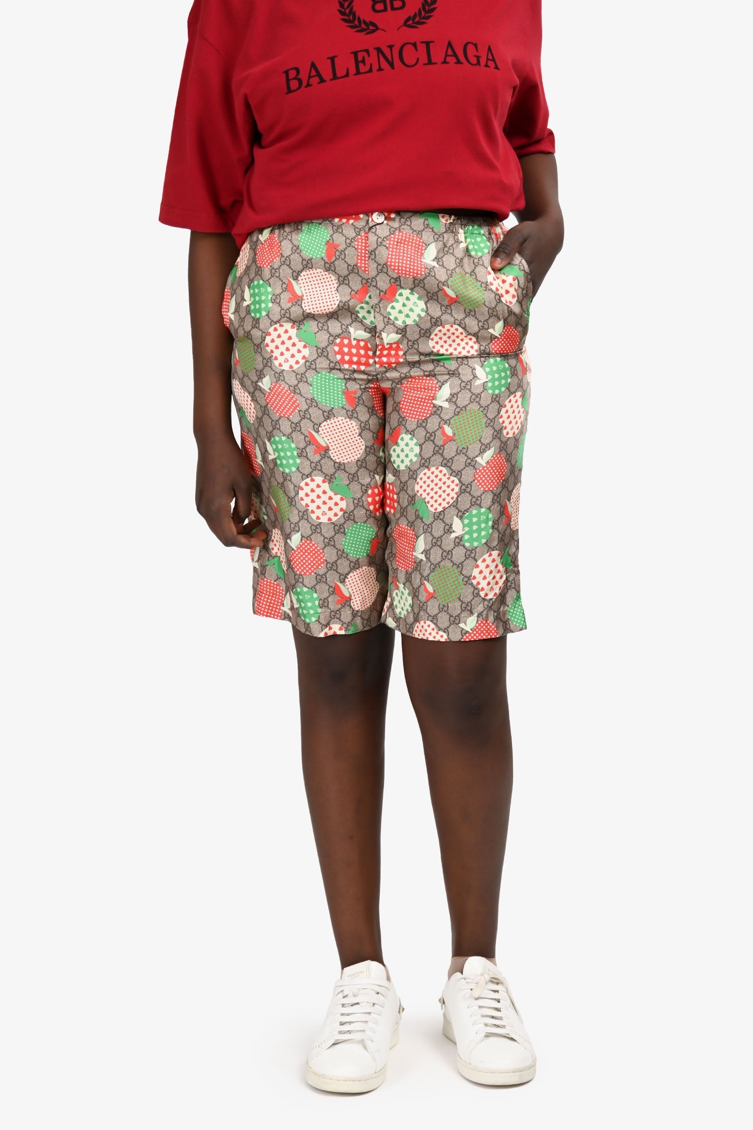 Gucci GG Monogram Apple Printed Silk Bermuda Shorts Size 44 Mens