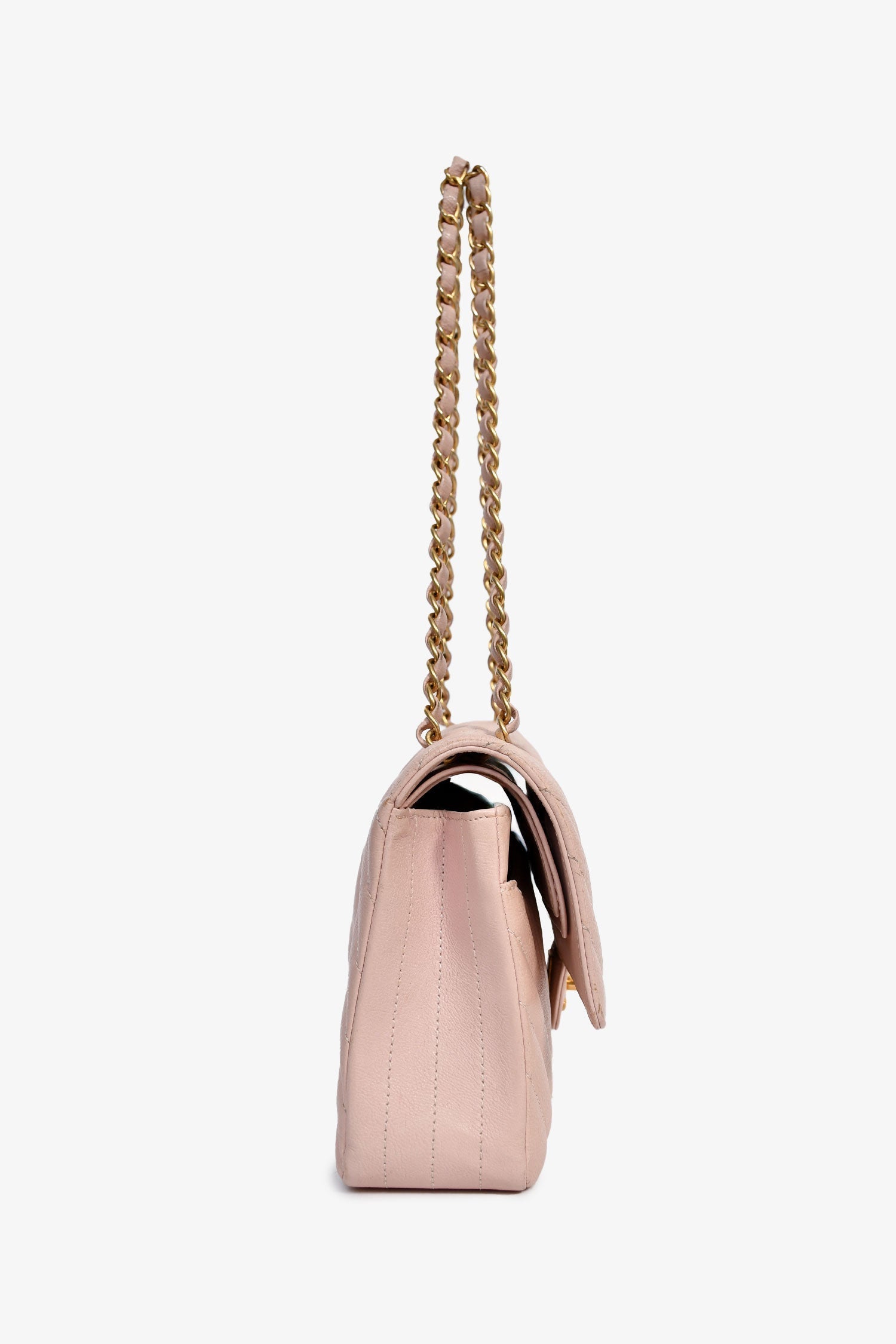 Pre-Loved Chanel™ 2016-17 Pink Calfskin Chevron Medium Double Flap Shoulder Bag