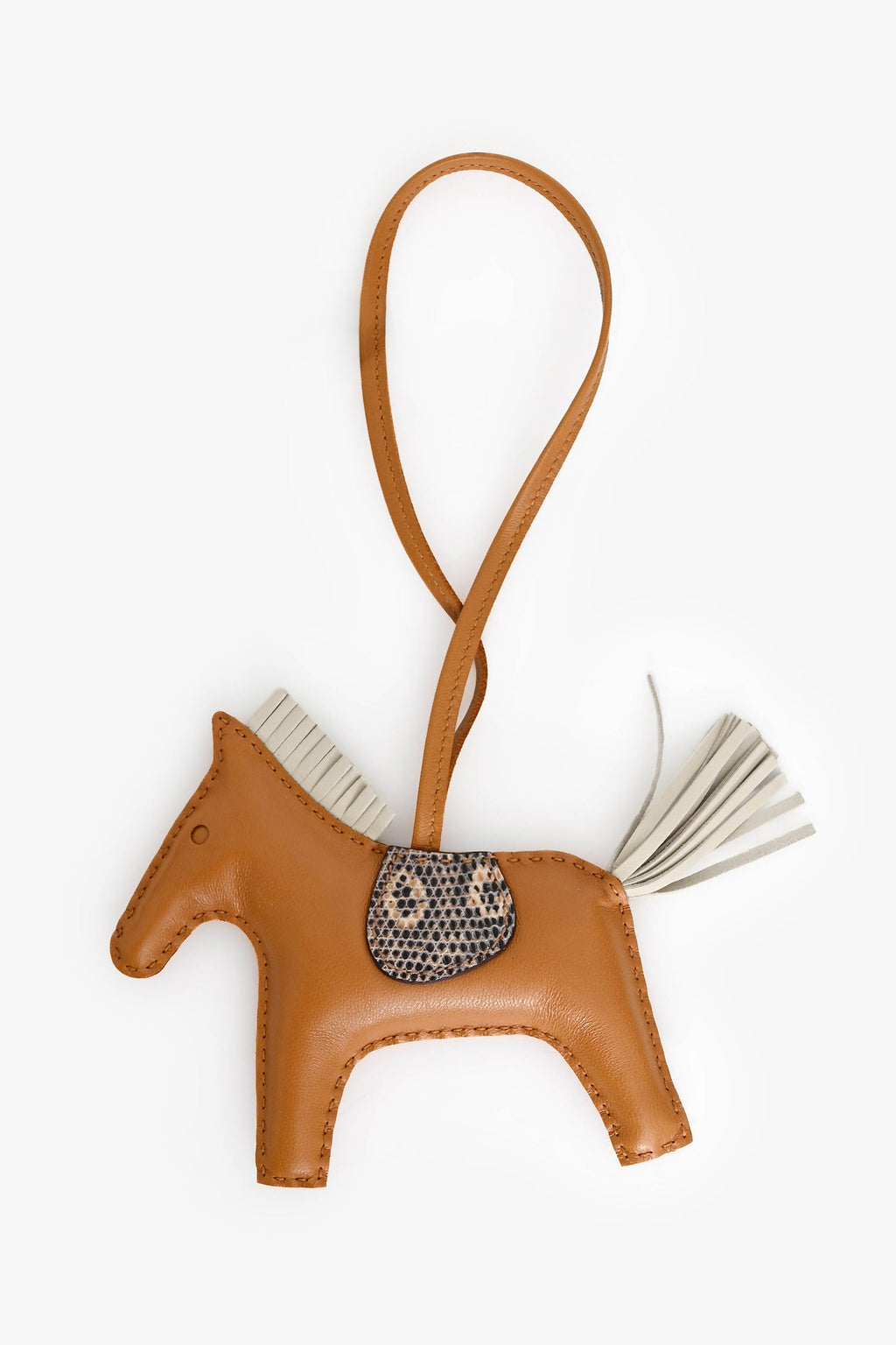 Hermès 2022 Sesame Craie Desert Agneau Milo Lezard Natura Lisse Grigri Rodeo Horse Bag Charm PM
