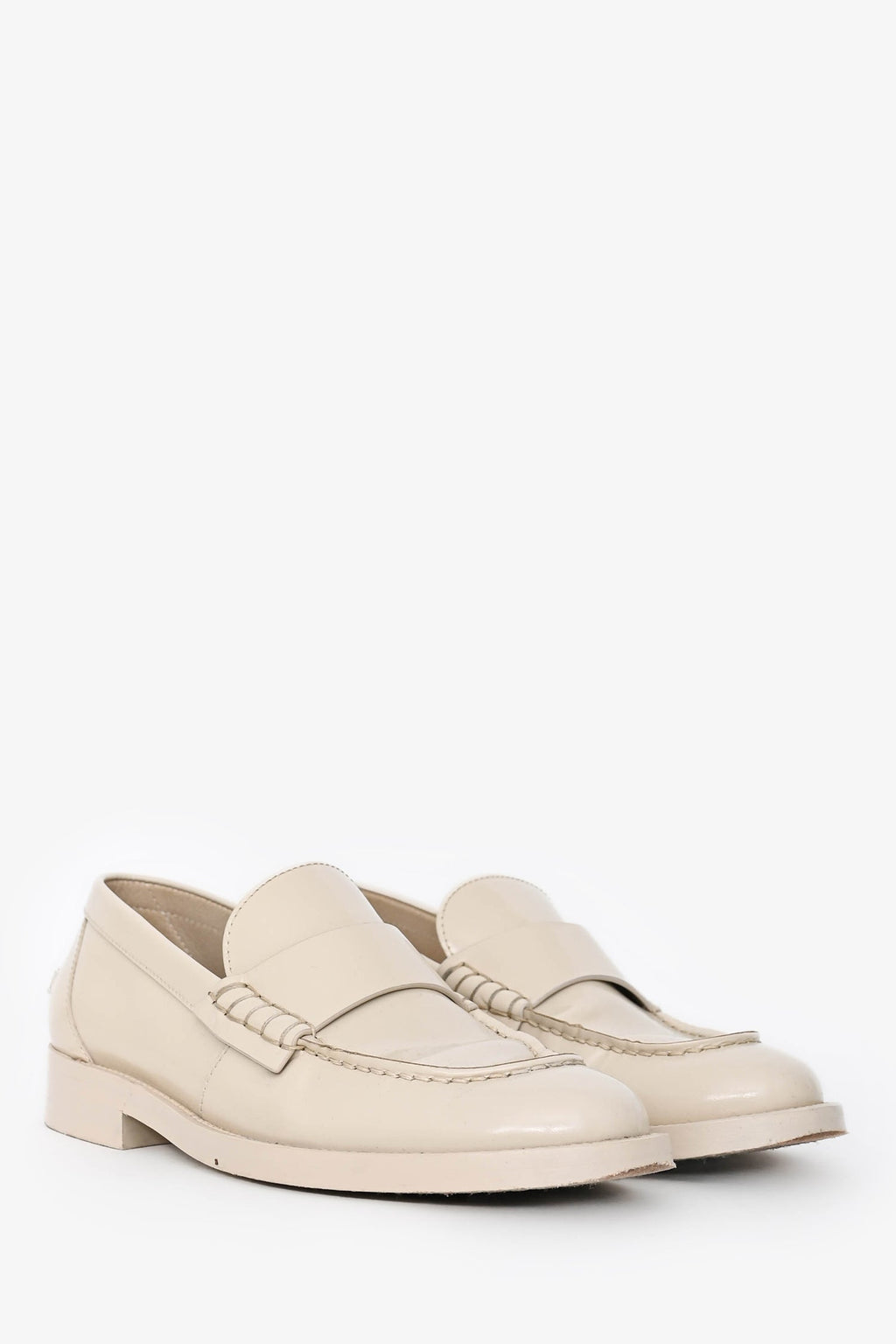 Pre-Loved Chanel™ Ivory Brushed Leather Logo Loafers Size 35.5