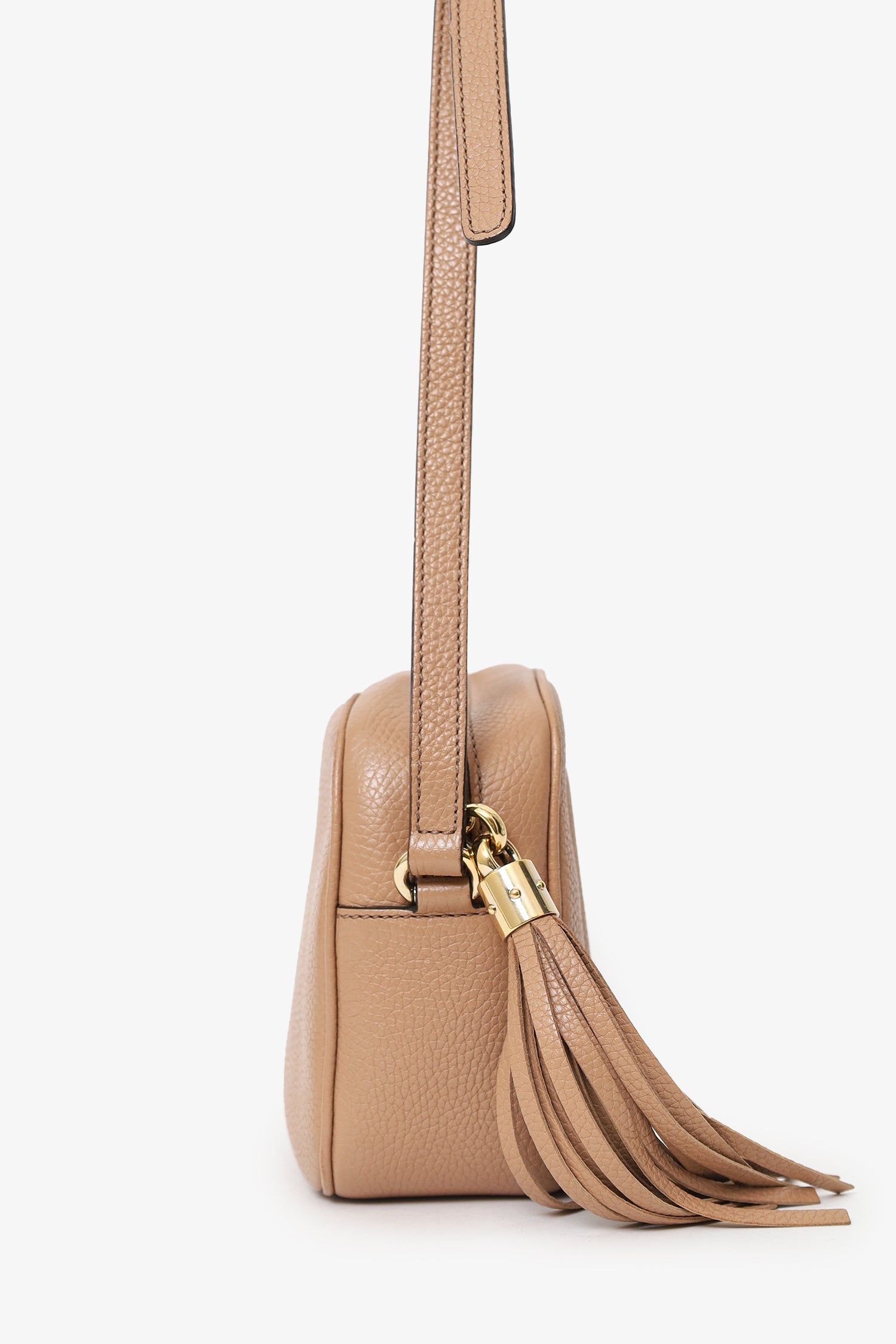 Gucci Beige Grained Leather Small Soho Disco Crossbody Bag