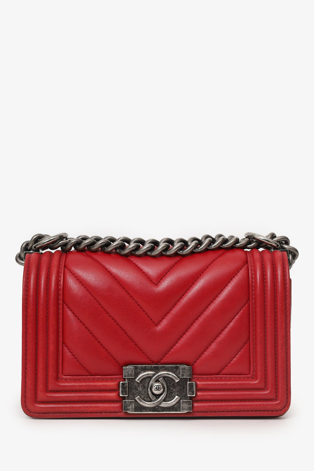 Pre-Loved Chanel™ 2016 Red Lambskin Chevron Small Boy Bag