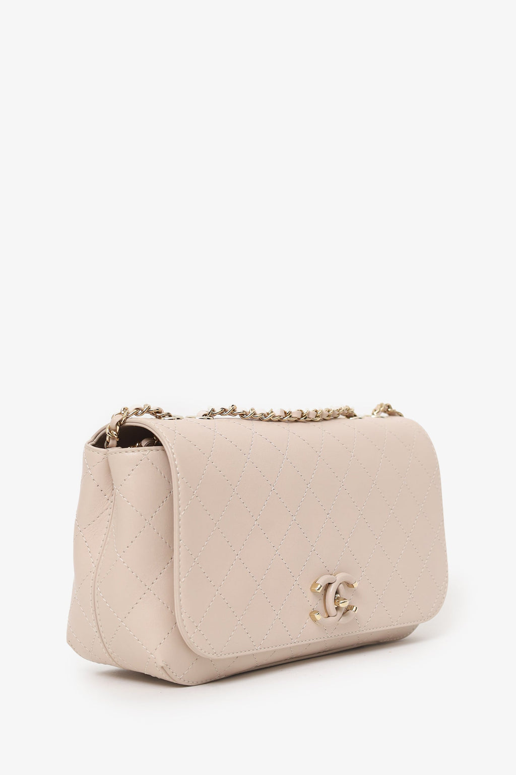 Pre-Loved Chanel™ 2019 Cream Leather Quilted Flat Bag