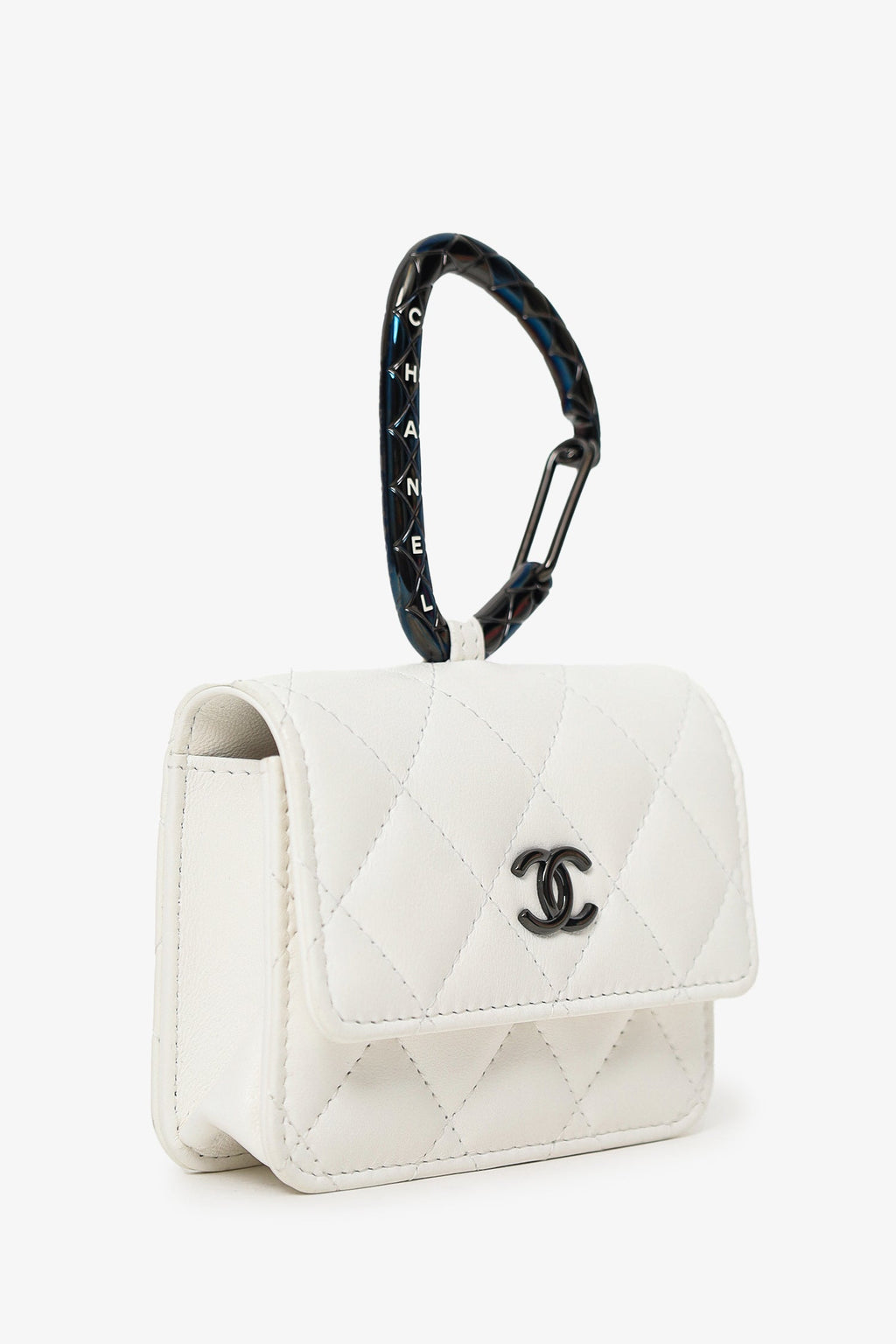 Pre-Loved Chanel™ 2021 White Leather Hook  Holder