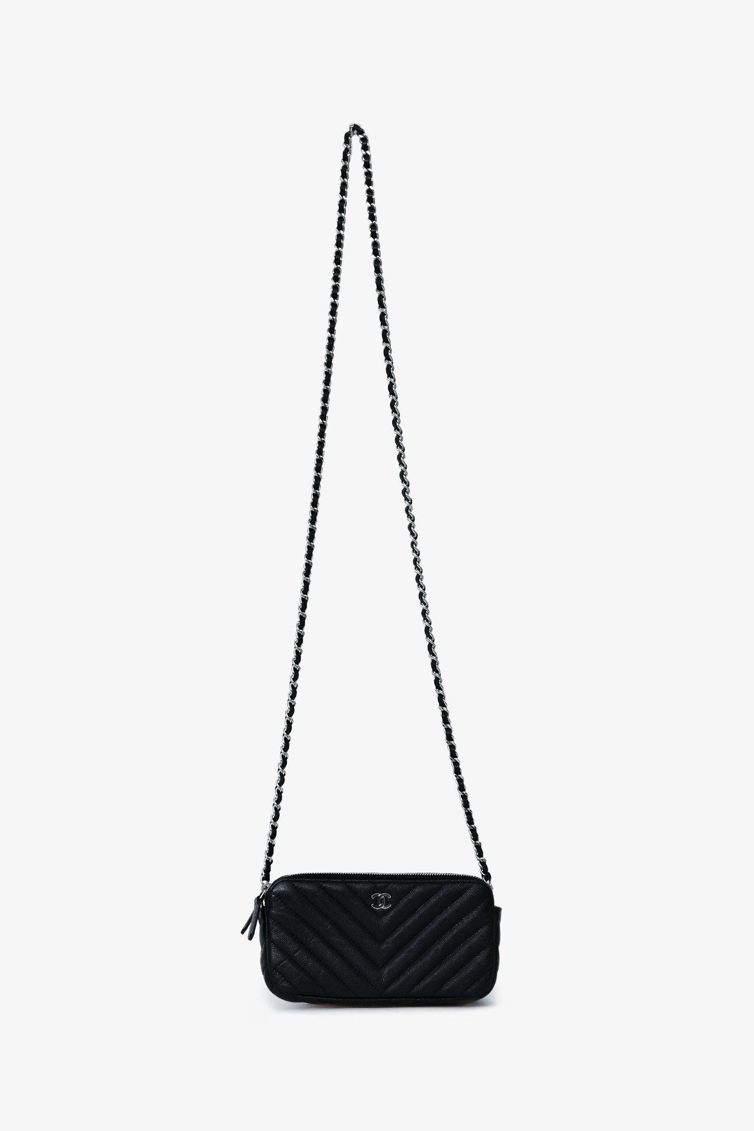 Pre-Loved Chanel™ 2017/18 Black Caviar Chevron Double Zip Wallet On Chain