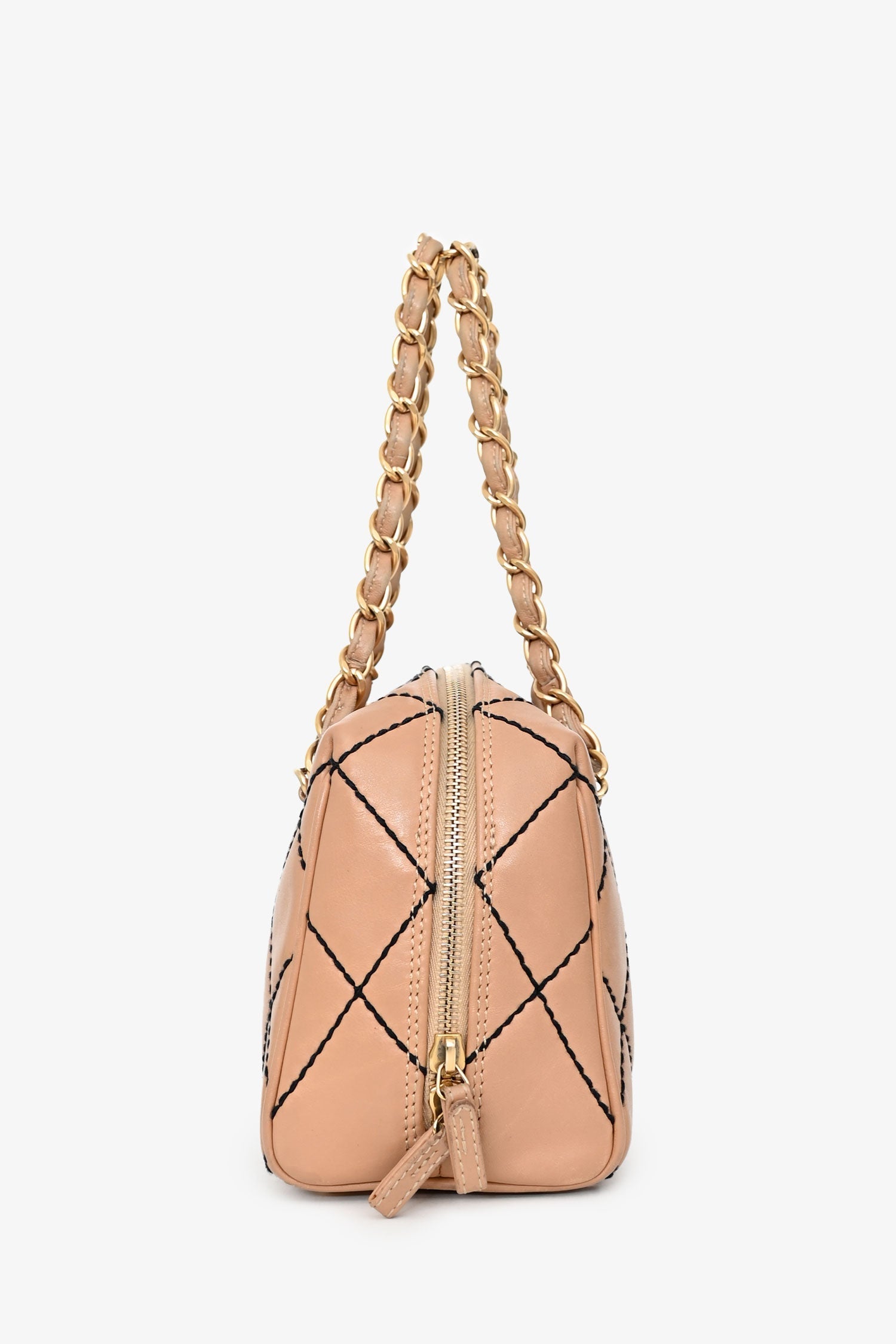 Pre-Loved Chanel™ 2003/2004 Cream Leather Wild Stitch Surpique Bowler Bag