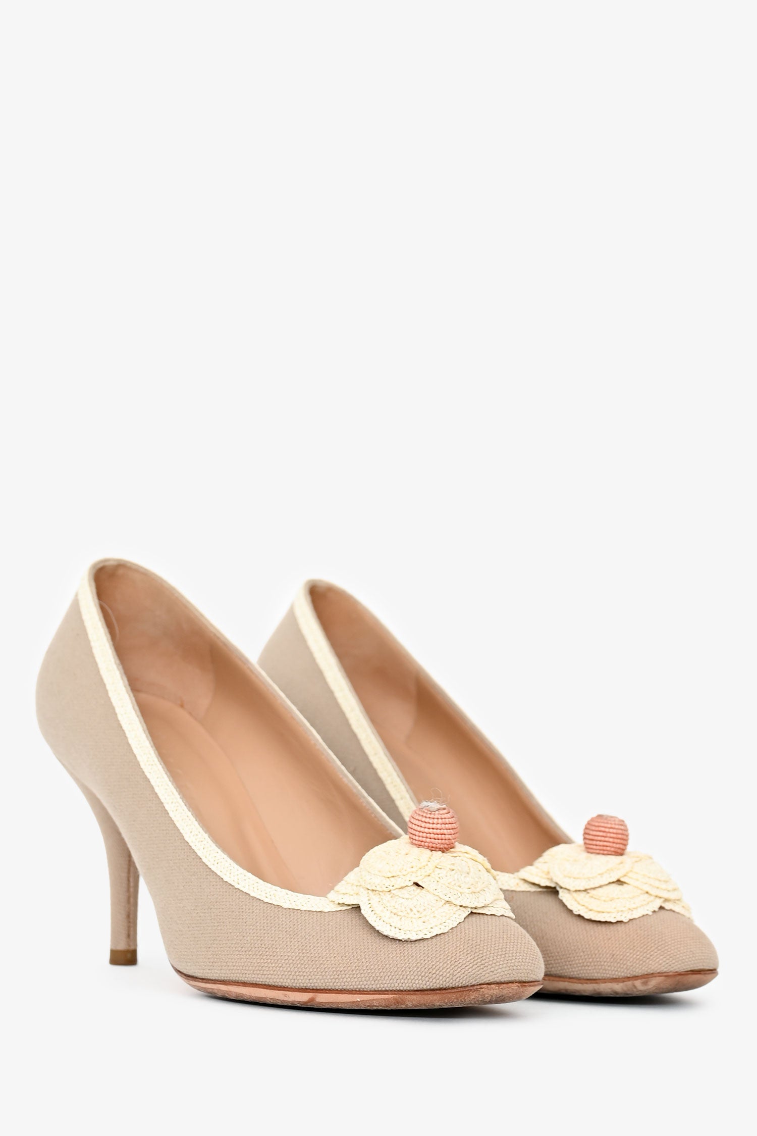 Pre-Loved Chanel™ Vintage Cream Canvas Crochet Flower CC Pumps Size 35.5