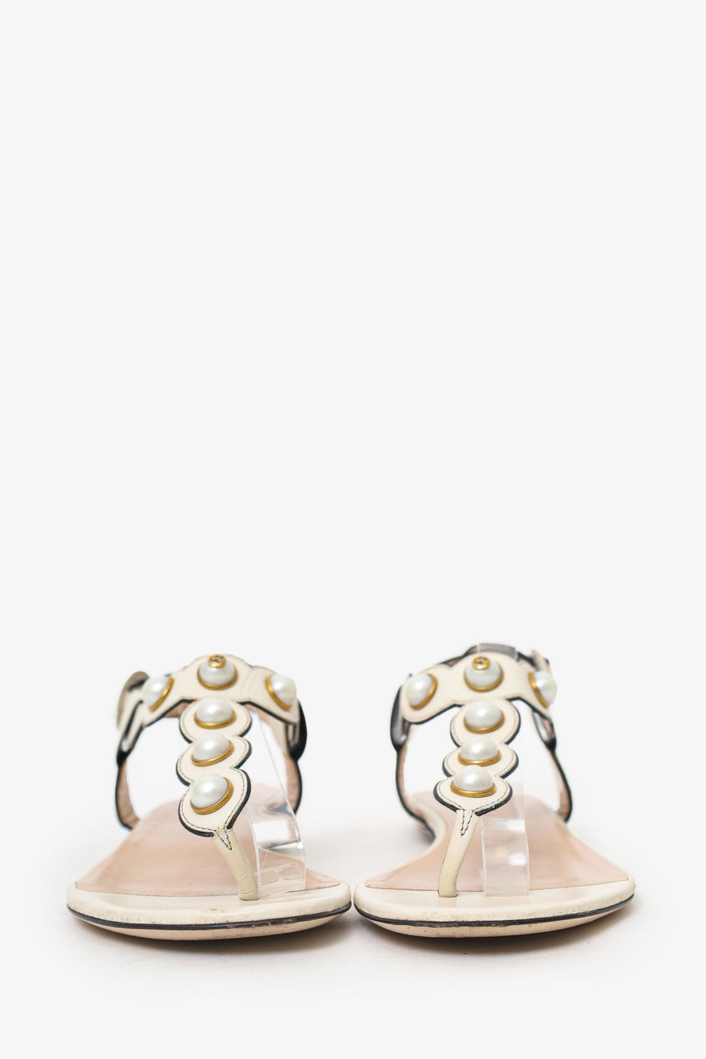 Gucci White Leather Pearl Detail Sandals Size 38.5