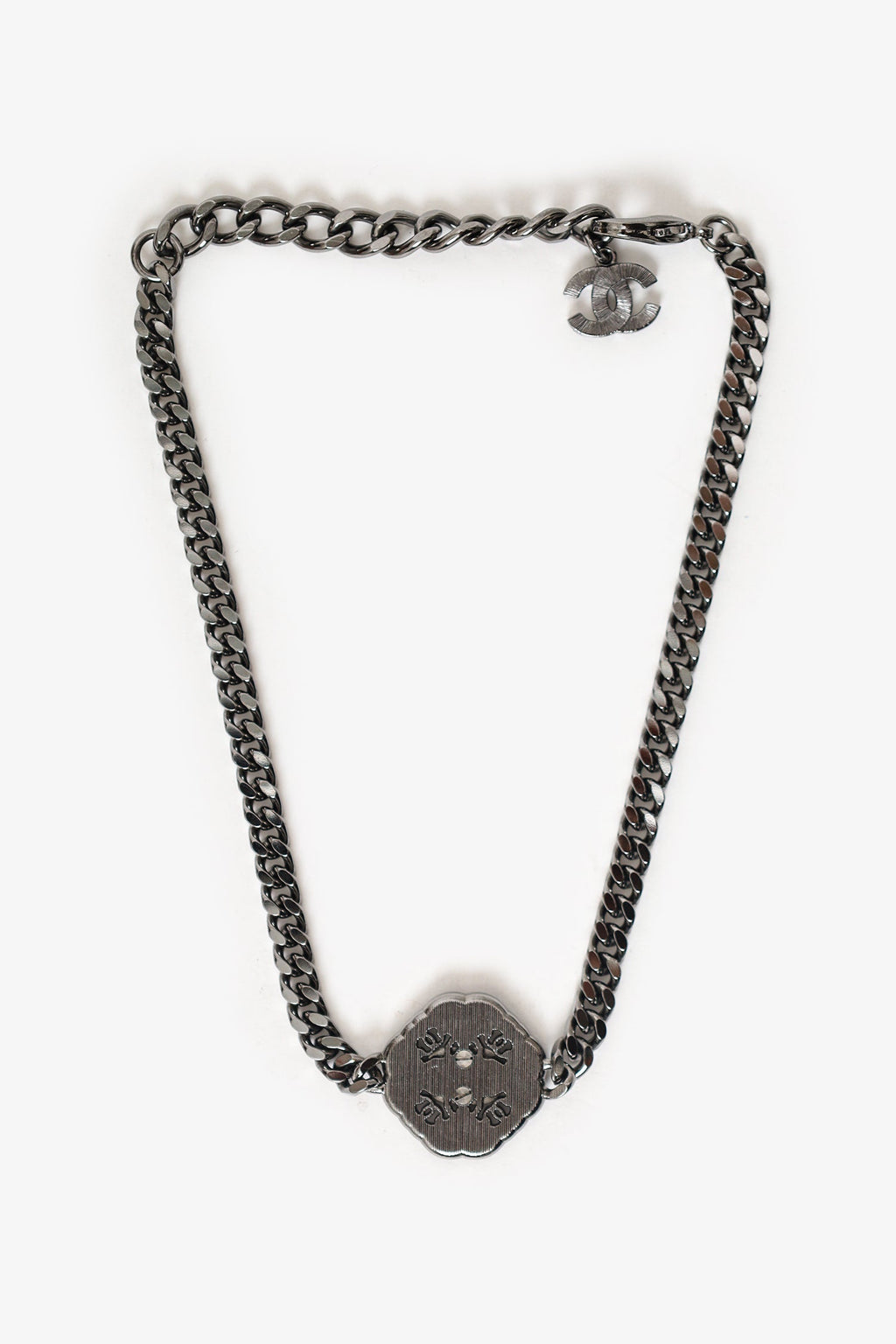Pre-Loved Chanel™ B22 Hexagon Crystal Embellished CC Choker