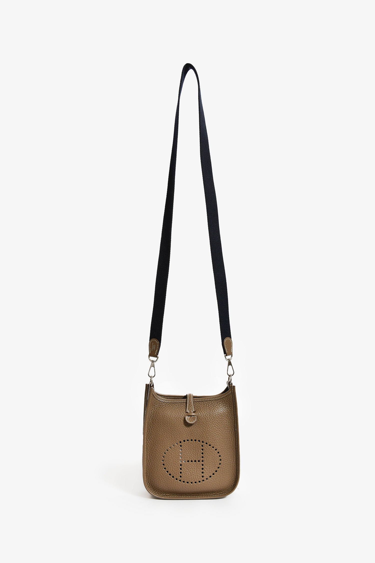 Hermès 2018 Taupe Clemence Leather Evelyne TPM