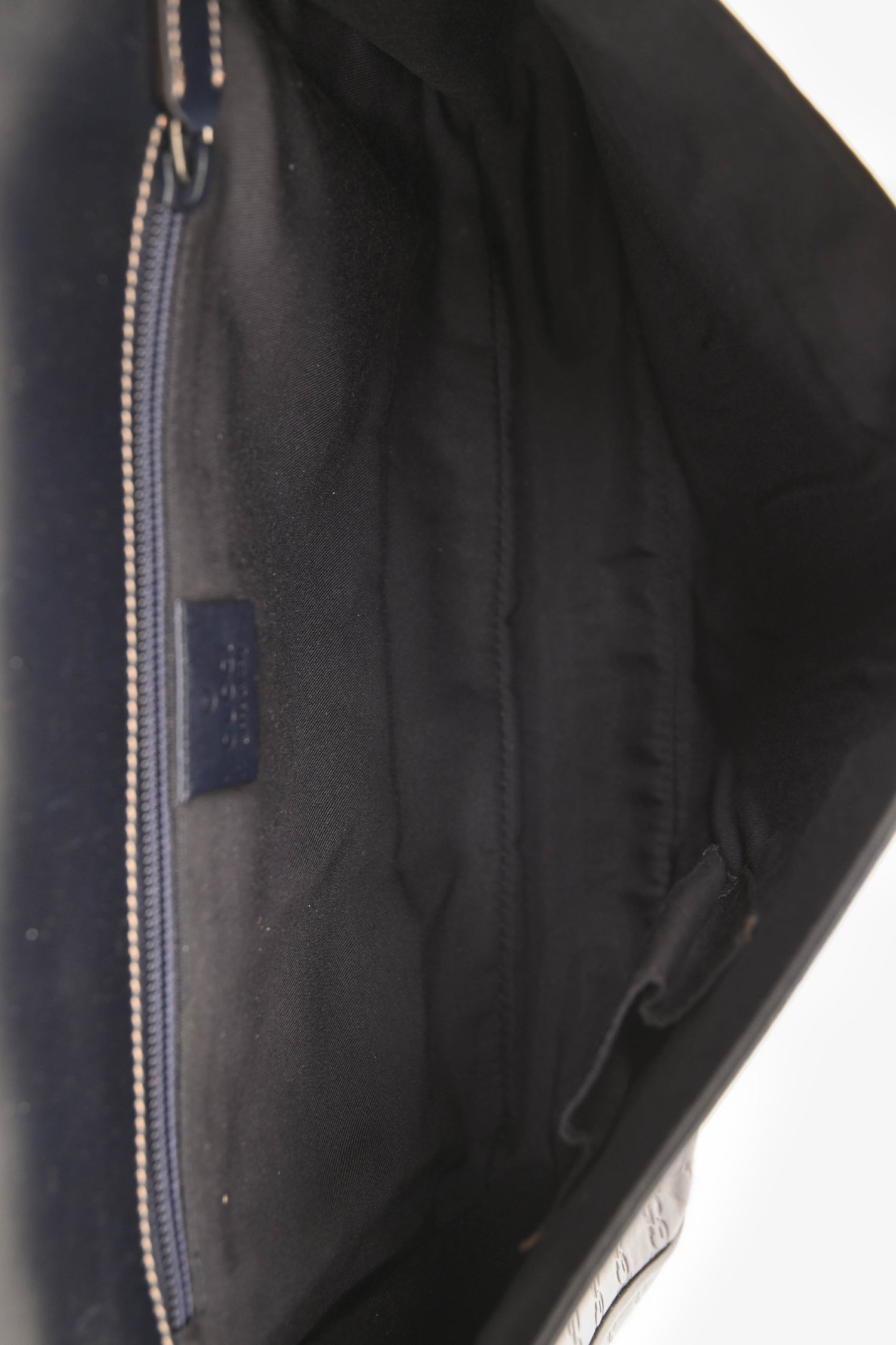 Gucci Black Leather Supreme Messenger Bag