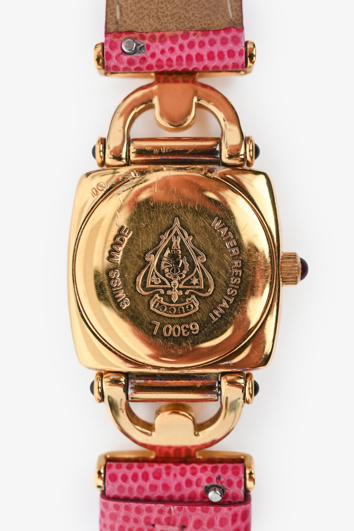 Gucci Vintage Gold Tone Metal/Pink Lizard Embossed Strap Watch