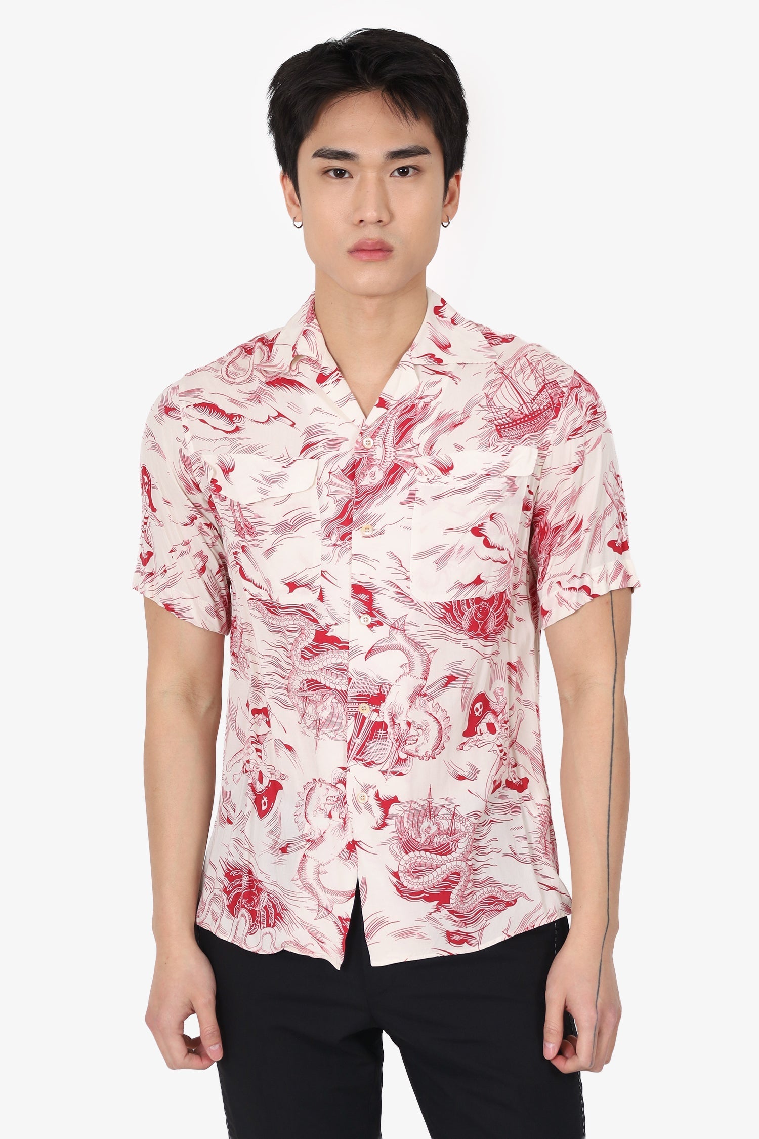 Gucci X Disney Cream/Red Dragon Printed Shirt Sleeve Shirt Size 44 Mens