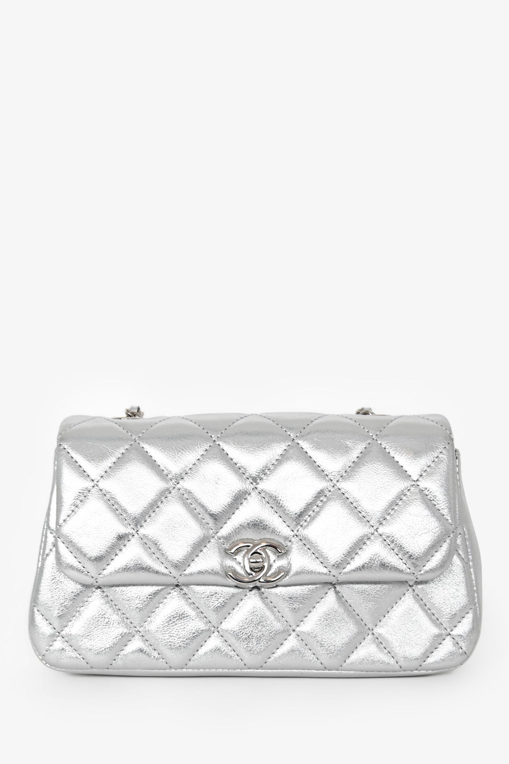 Pre-Loved Chanel™ 2025 Silver Leather Quilted 'O' Phone Holder with Chain