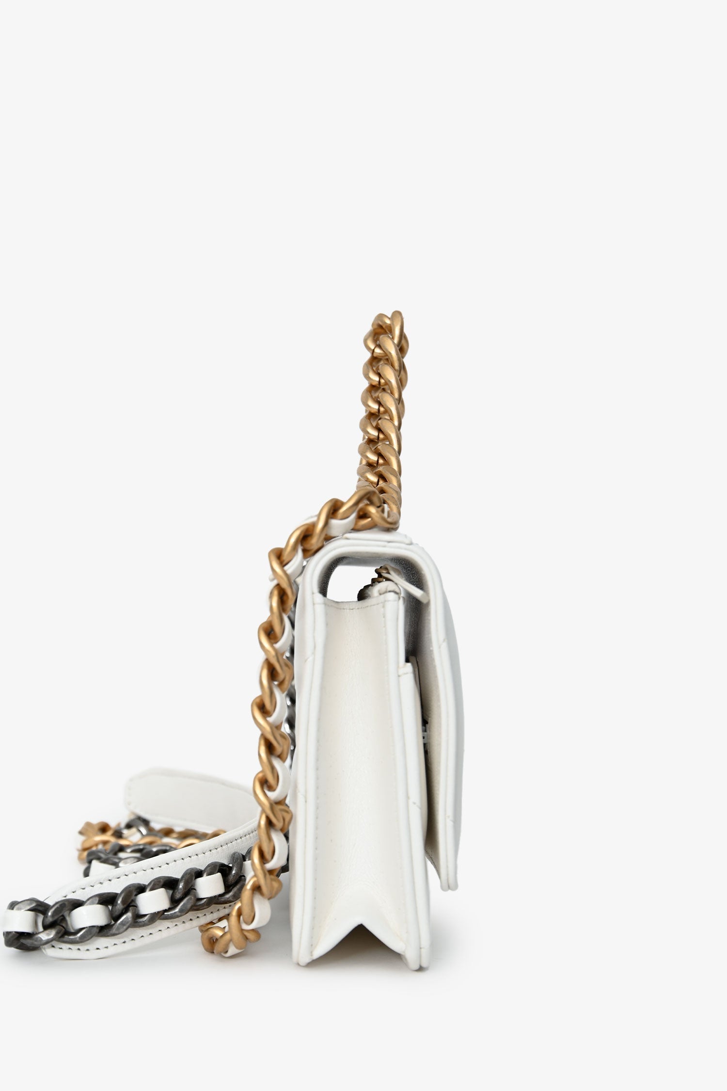 Pre-Loved Chanel™ White Quilted 'Chanel 19' Wallet On Chain with Two Tone Hardware