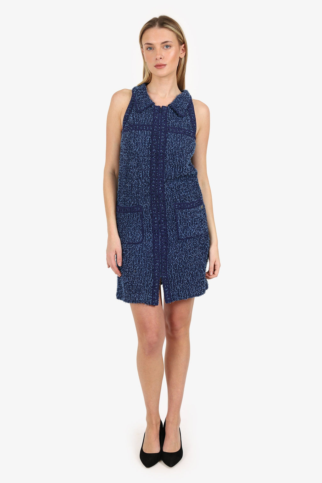 Pre-Loved Chanel™ Blue Boucle Tweed Sleeveless Shift Dress Size 34