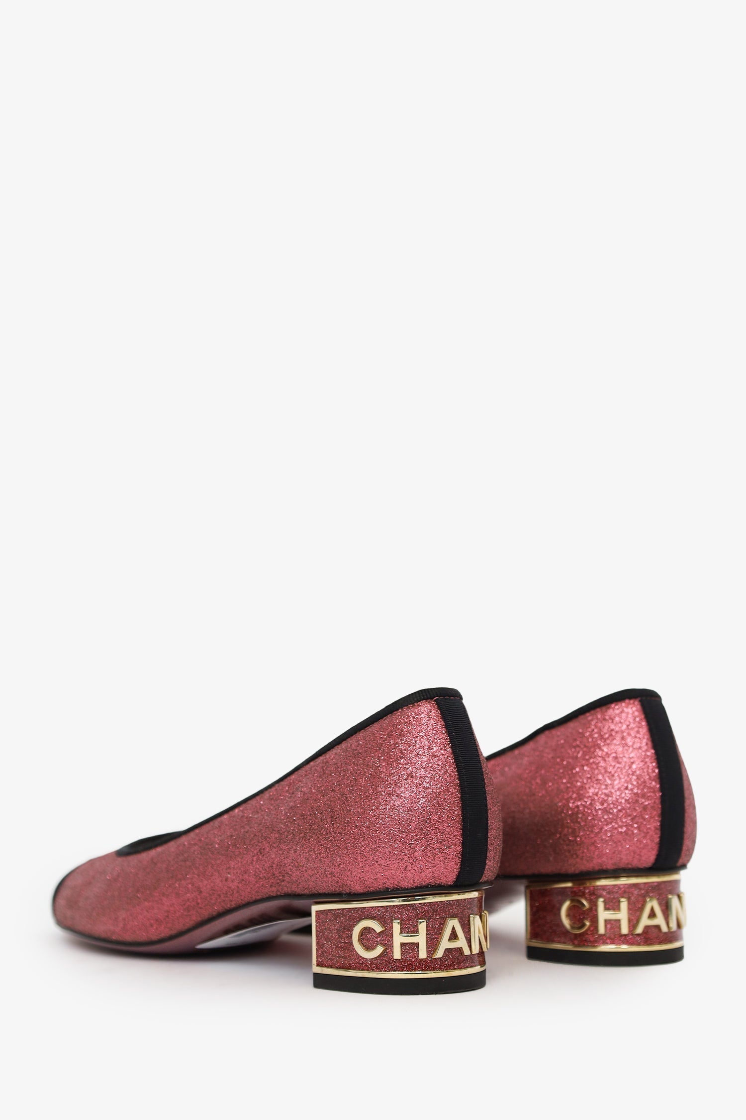 Pre-Loved Chanel™ Pink/Black Glitter Leather CC Ballerina Pumps Size 38