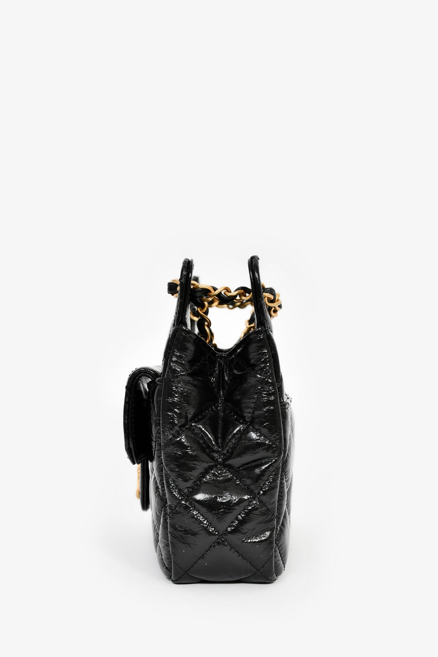 Pre-Loved Chanel™ 2023 Black Patent Leather 'Wavy' CC Shoulder Bag