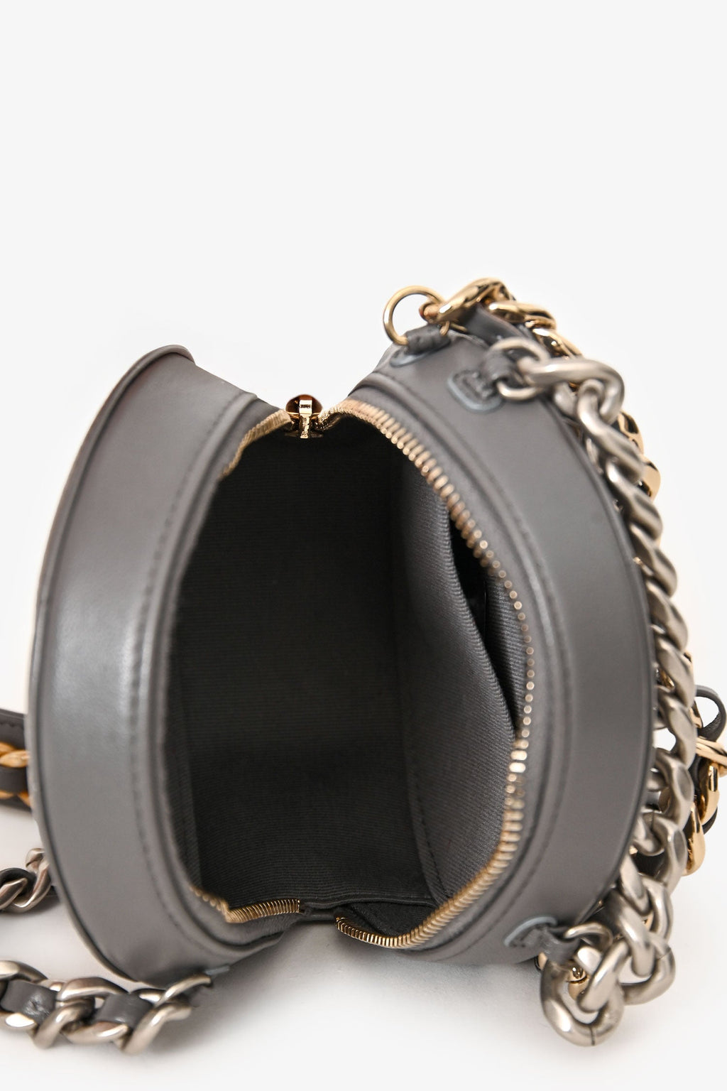 Pre-Loved Chanel™ Grey Lambskin 19 Round Crossbody Silver Hardware