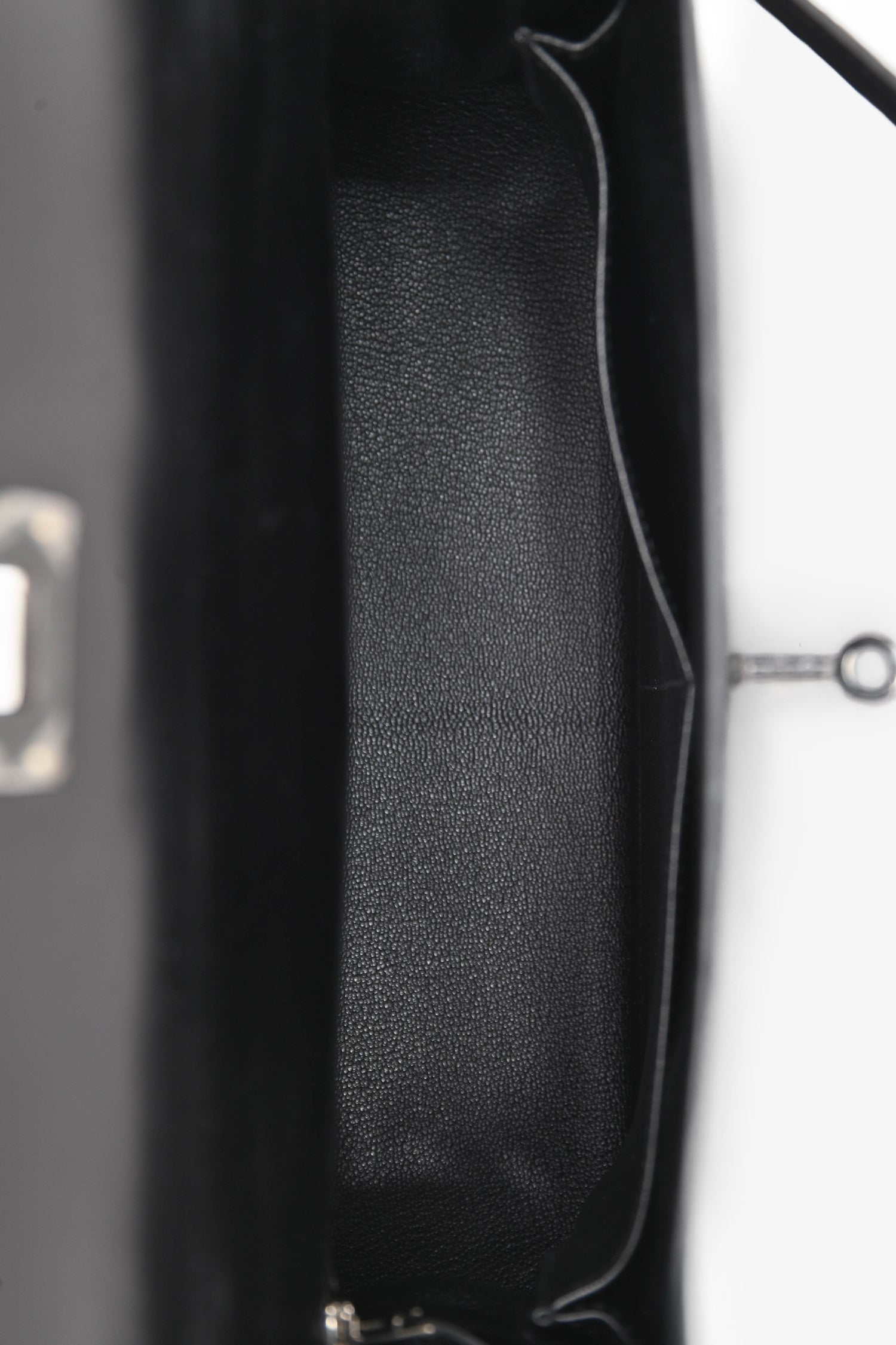 Hermès 2010 Black Box Leather So Black Kelly 32