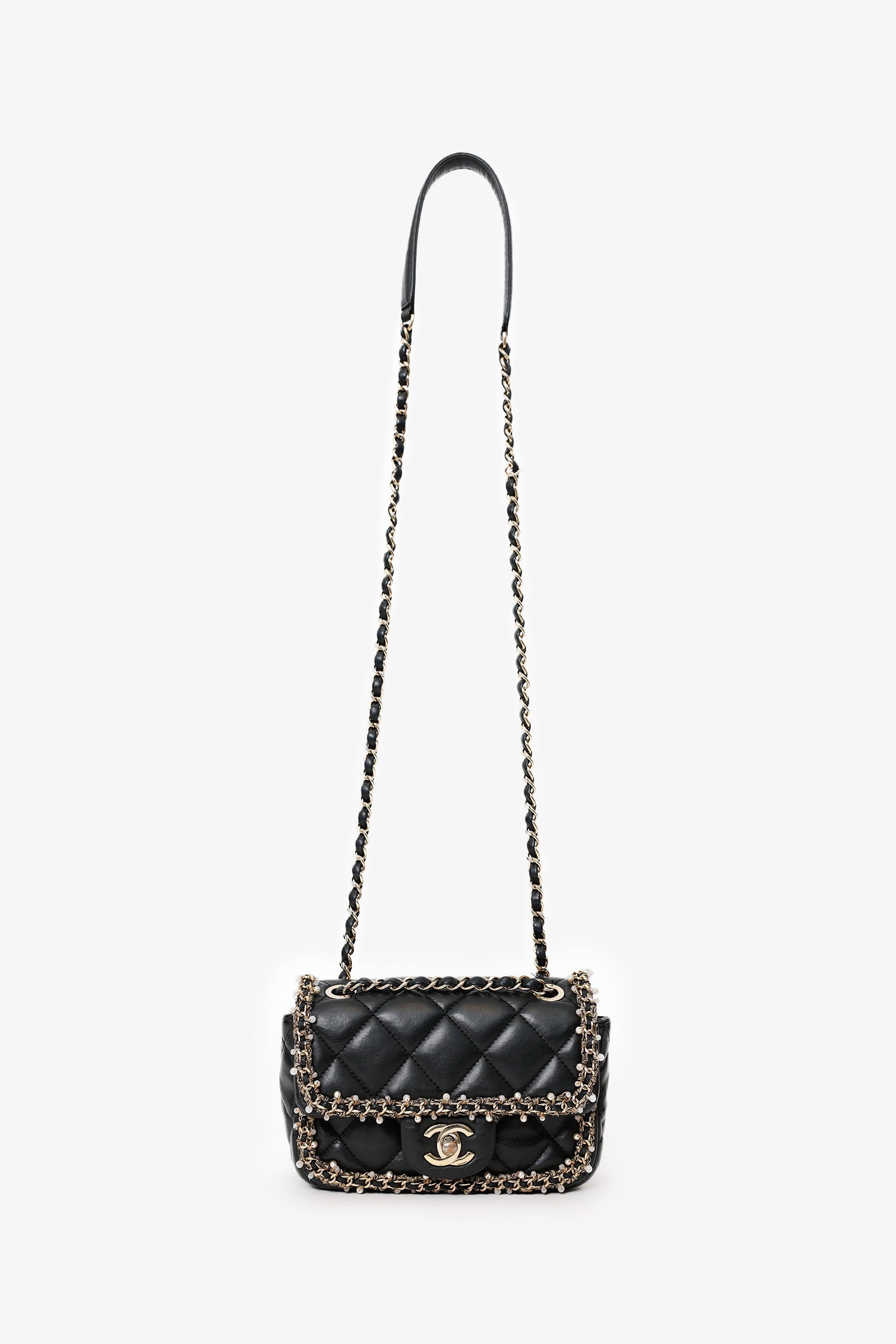 Pre-Loved Chanel™ Black Lambskin Pearl Chain Around Square Flap Bag