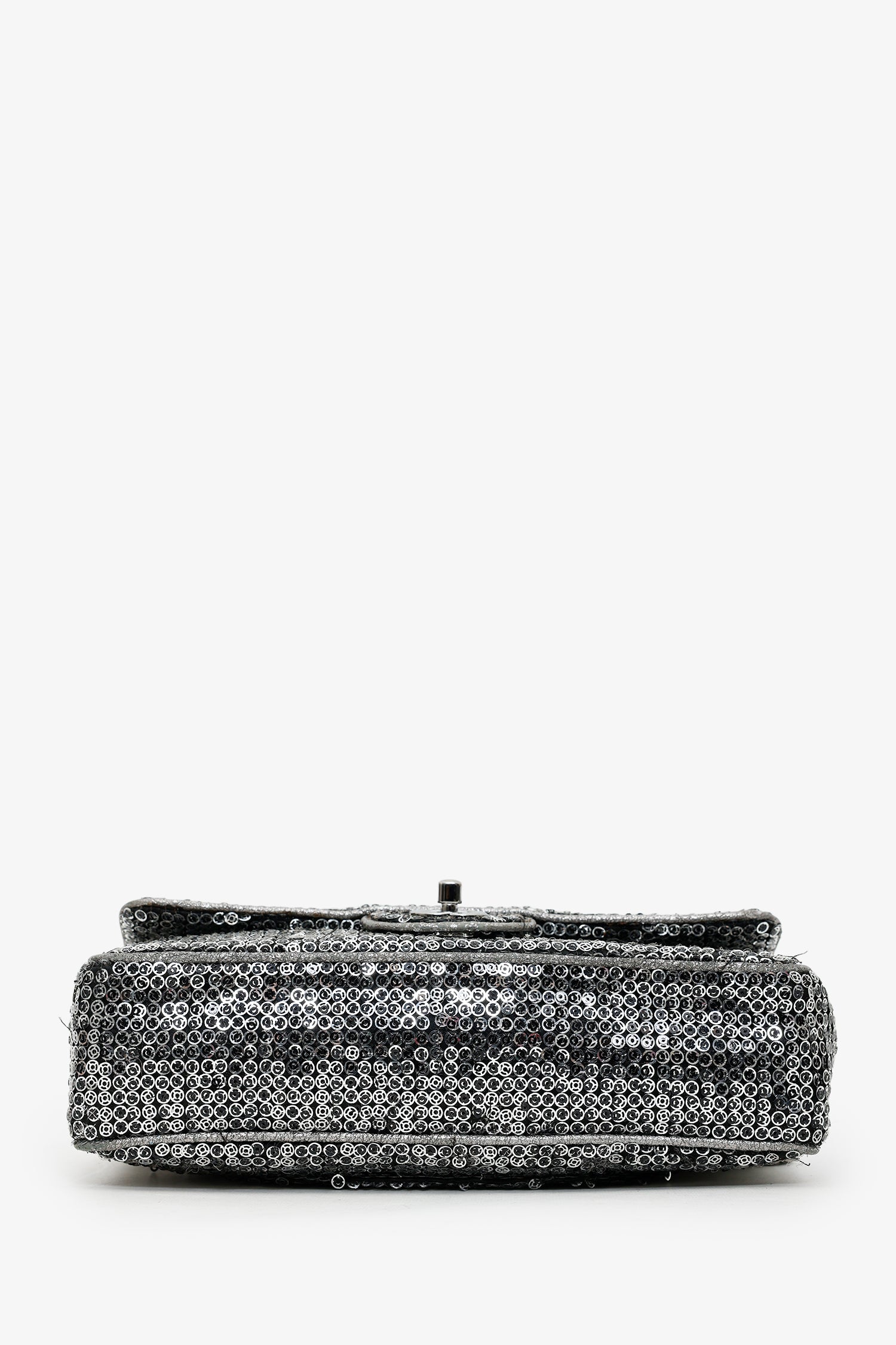 Pre-Loved Chanel™ 2006-08 Silver Metallic Sequin Classic Single Flap Bag