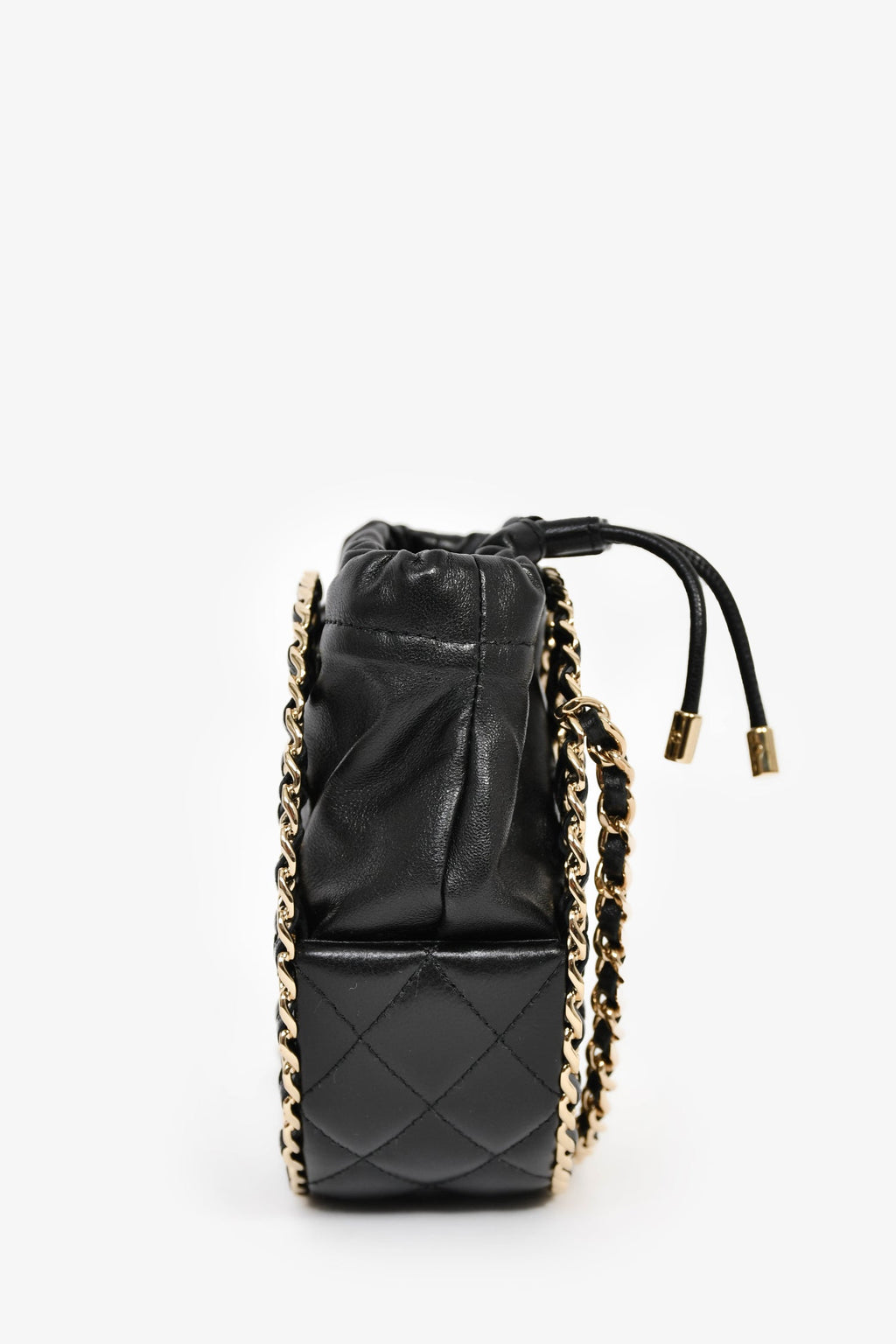 Pre-Loved Chanel™ Runway 2022 Black Lambskin Leather CC Logo Round Caged Crossbody Bag